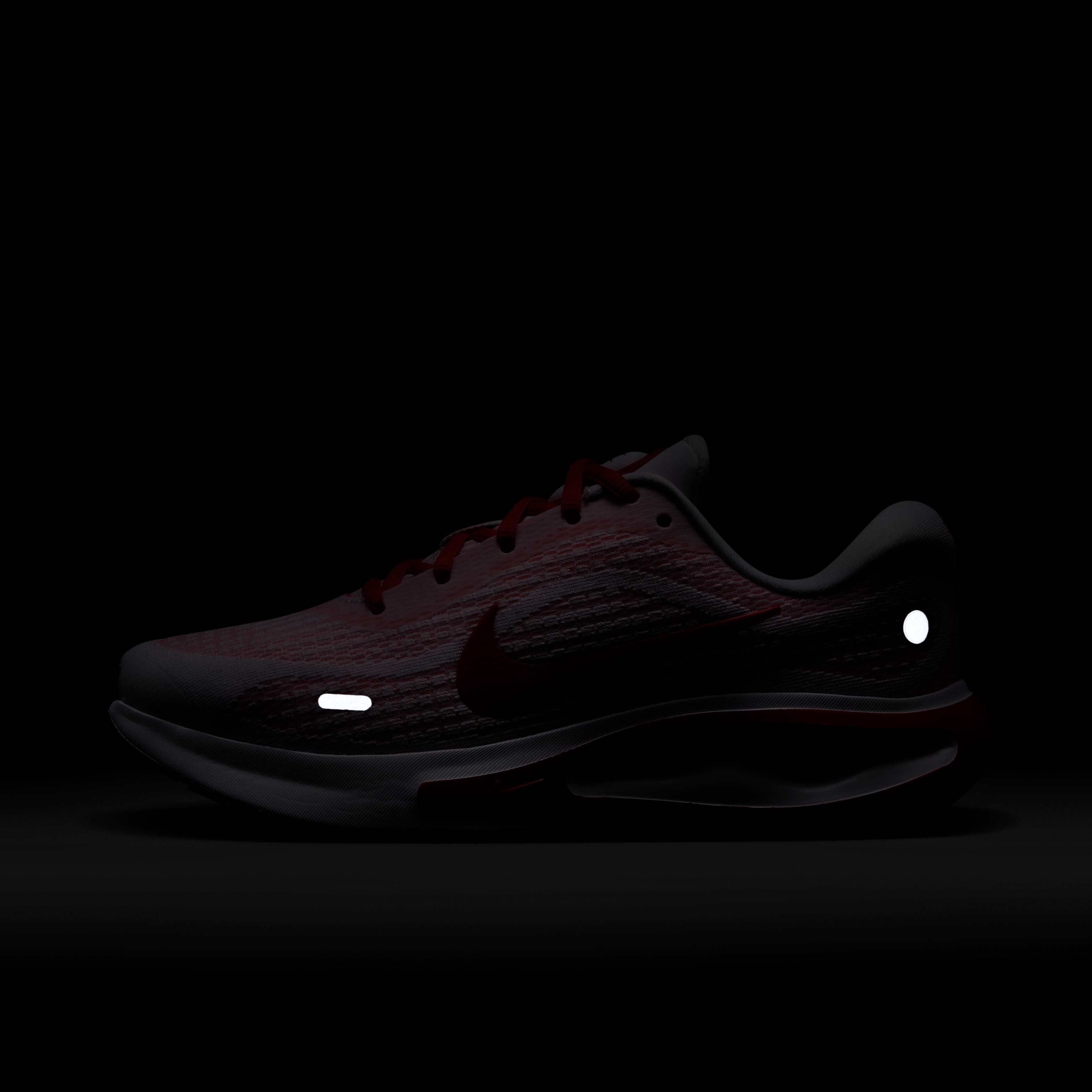 نايكي جيرني رن image number 9