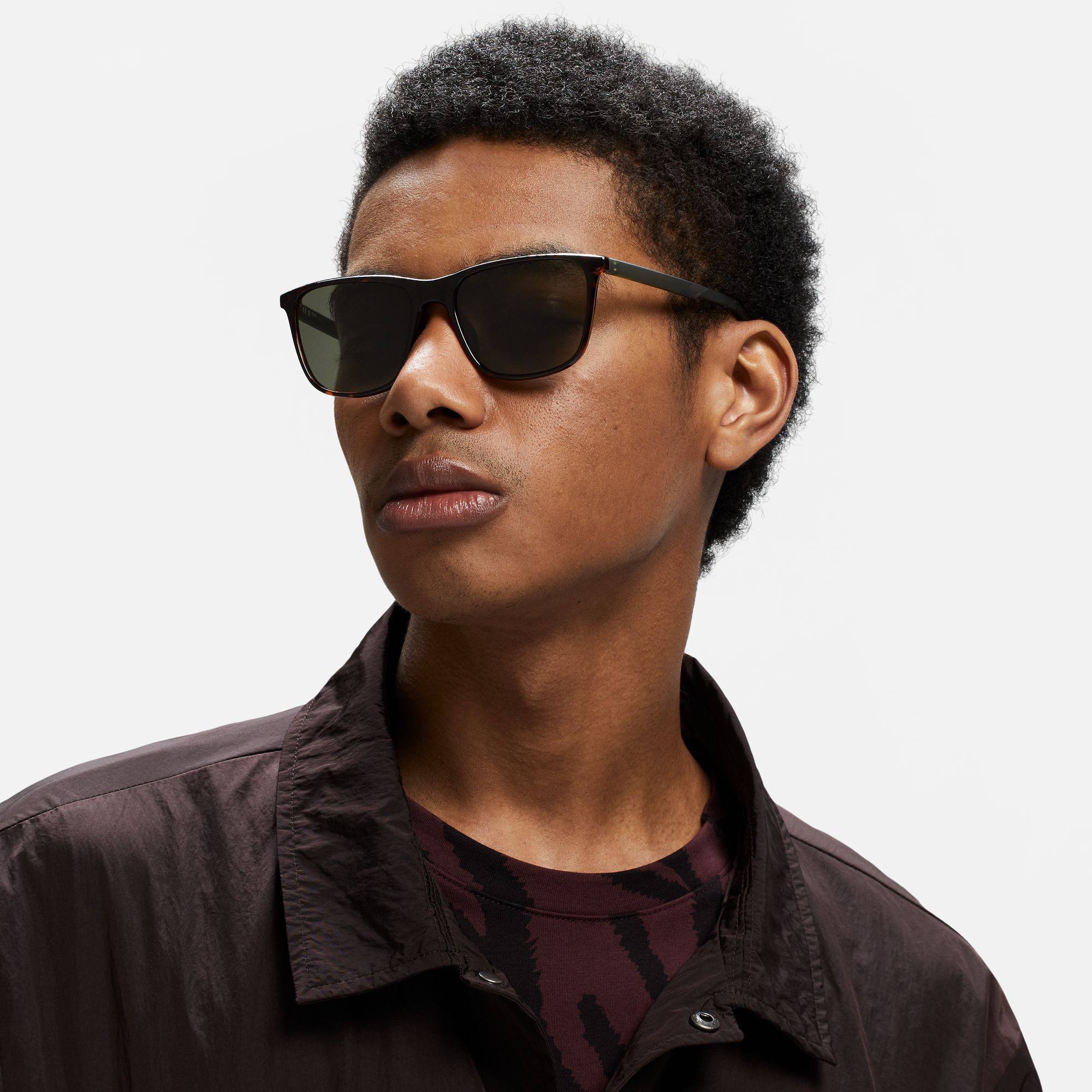 نايكي ستيت image number 0