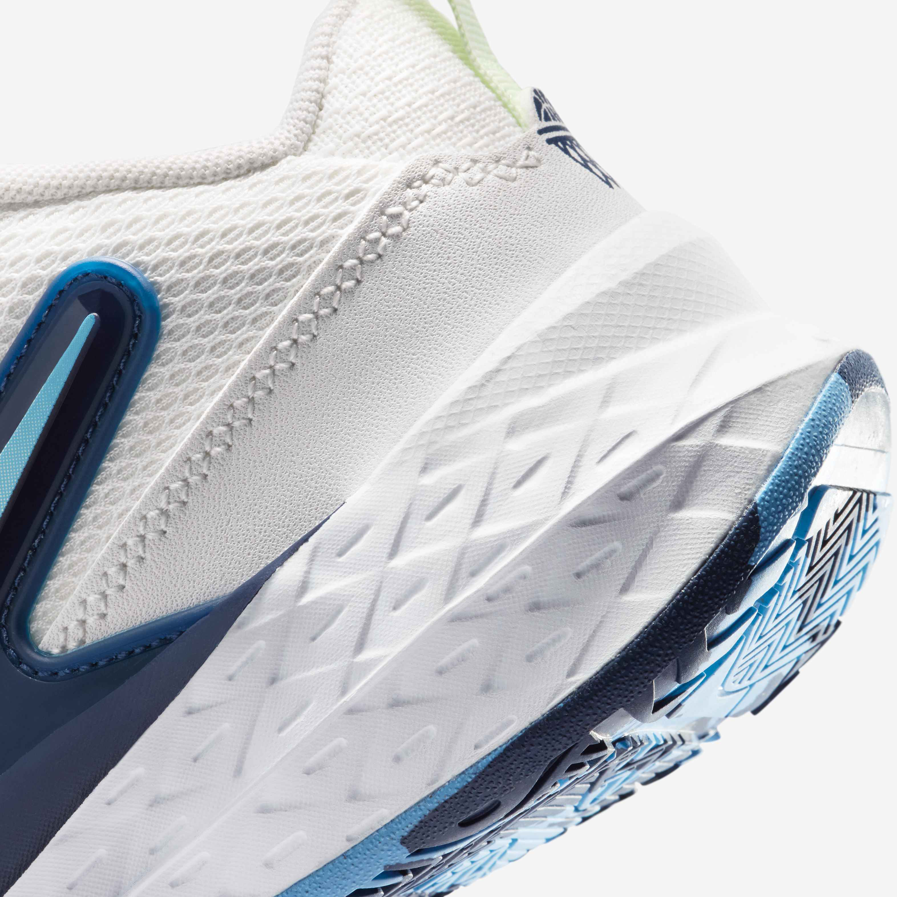 Nike Team Hustle D 12 image number 7