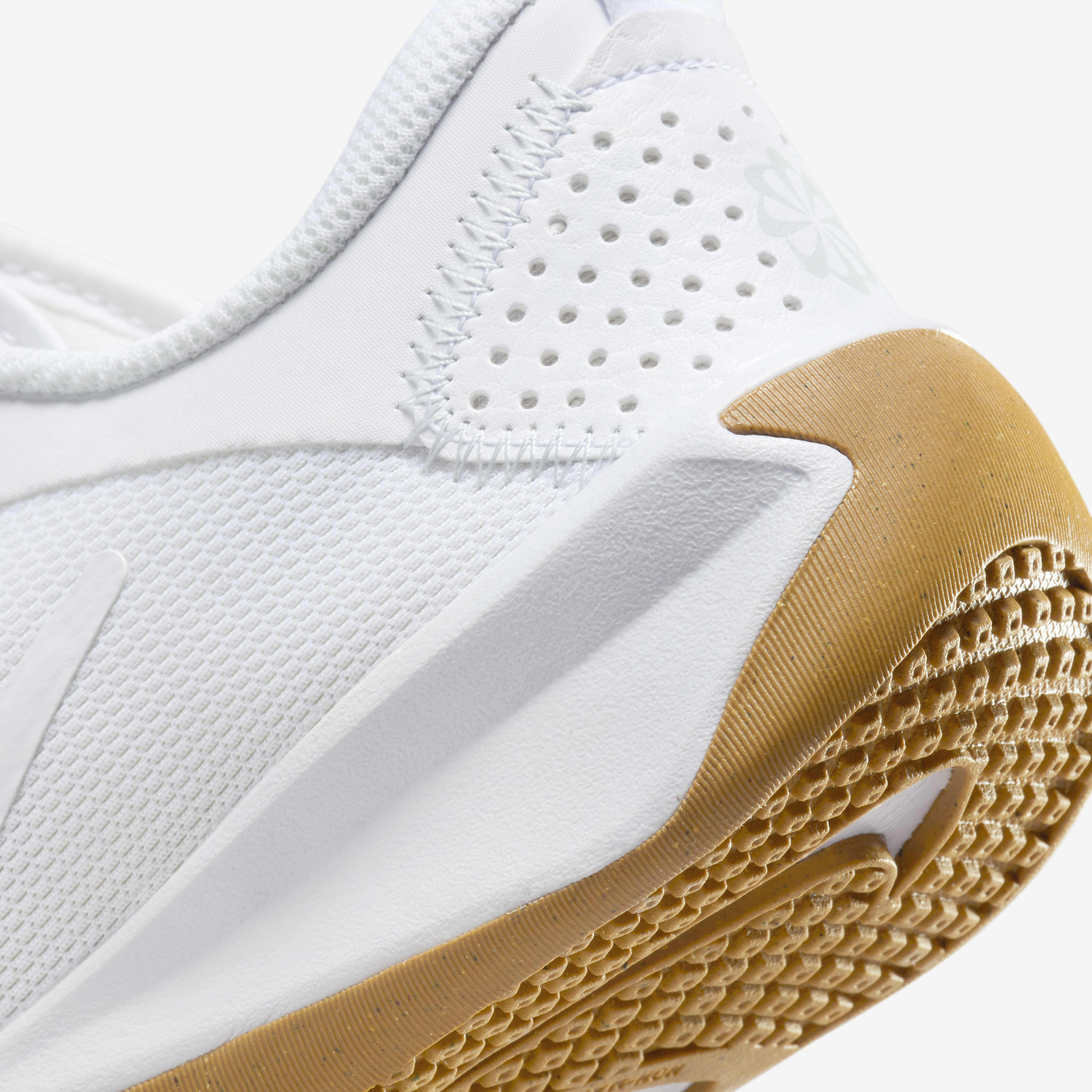 Nike Omni Multi-Court image number 7