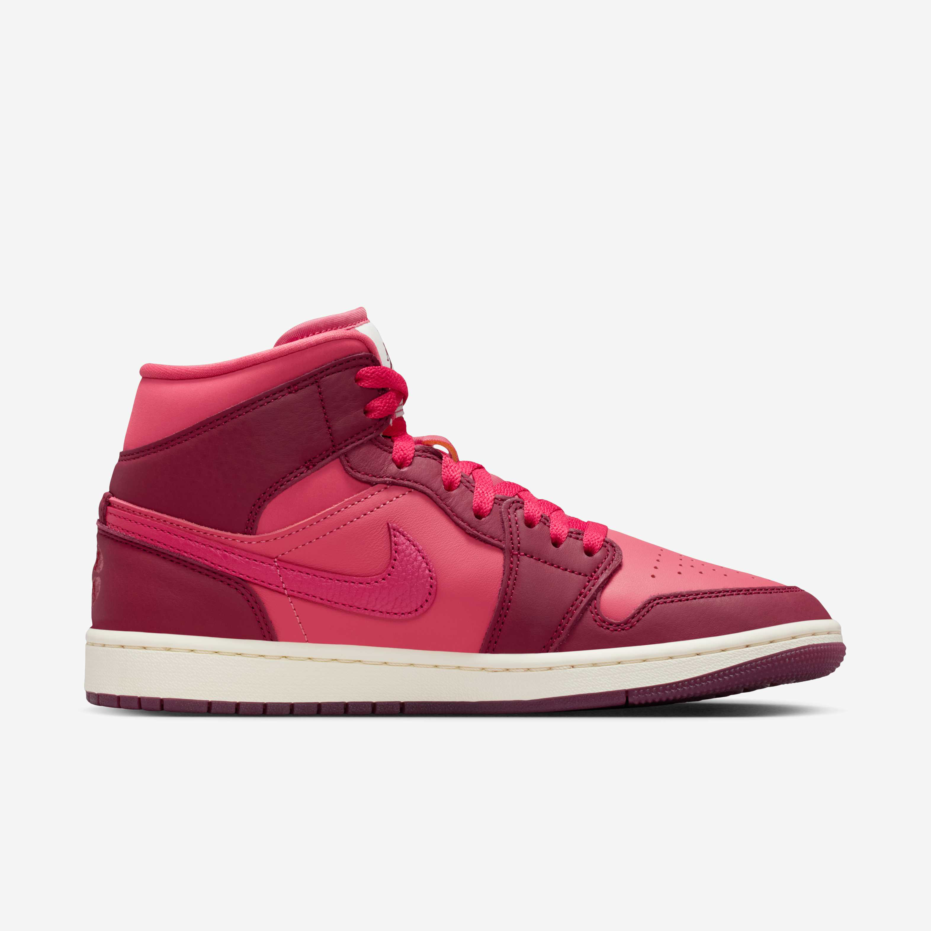 Air Jordan 1 Mid SE image number 2