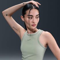 Nike One Fitted