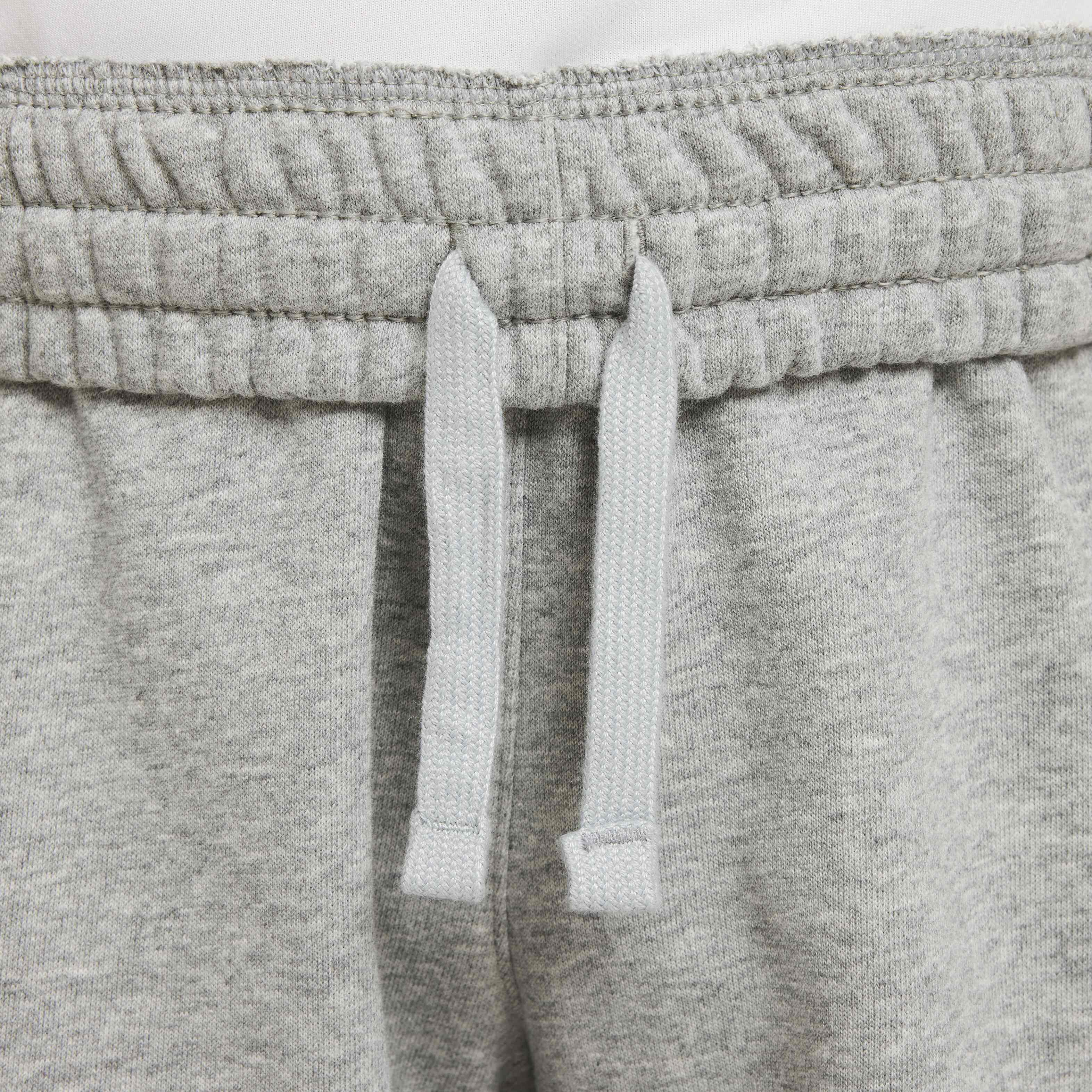 نايكي سبورتسوير كلوب image number 3