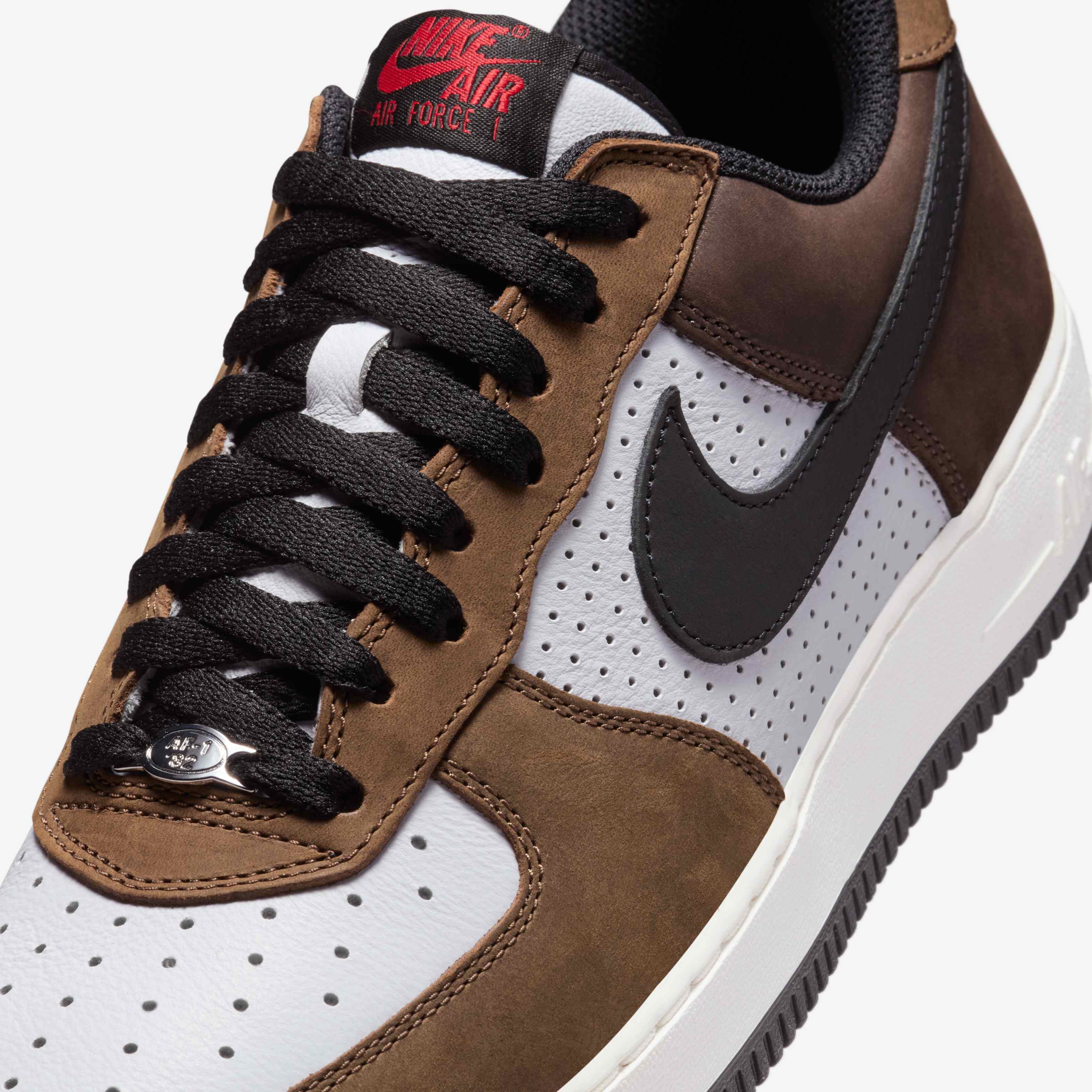 Nike Air Force 1 Low Retro image number 6