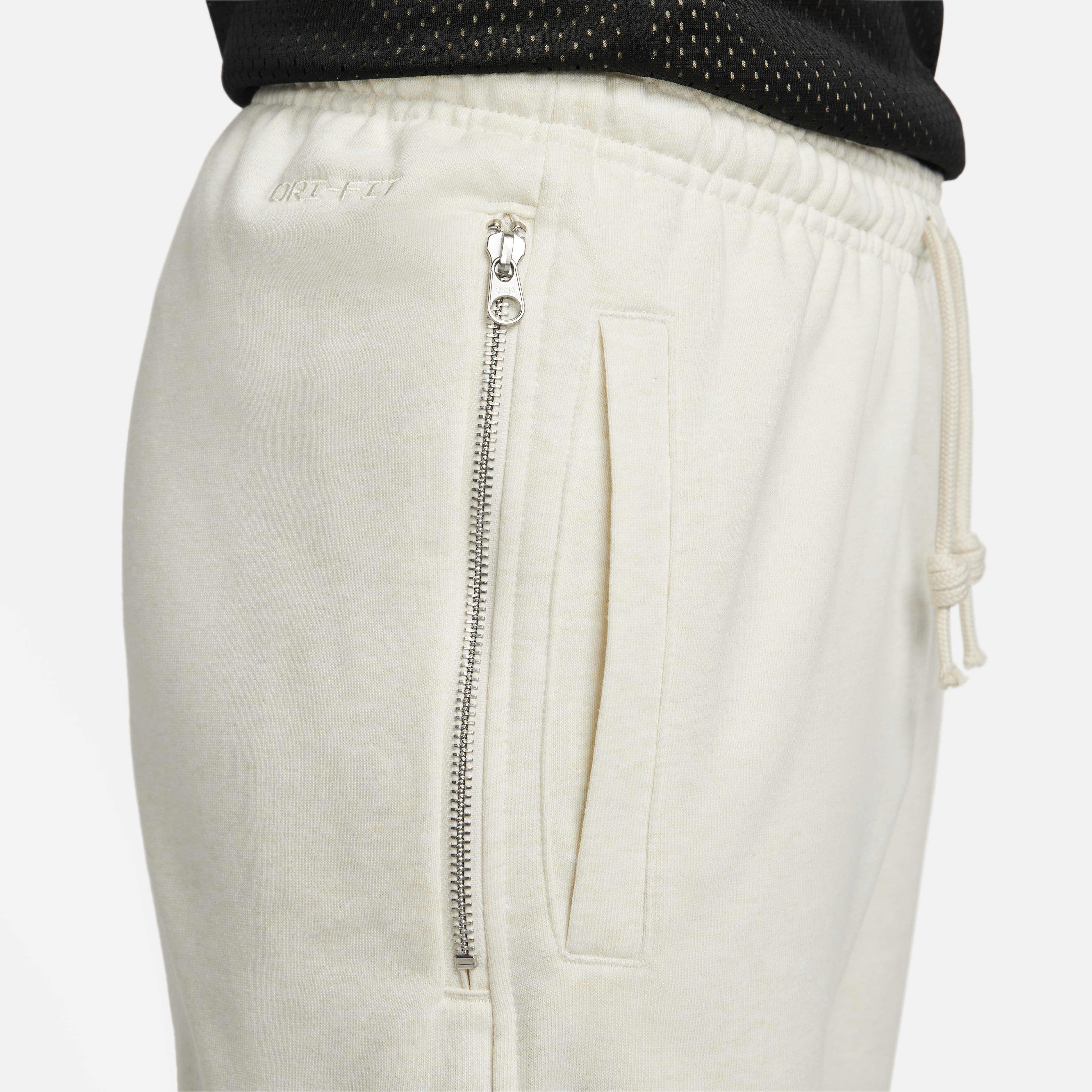 نايكي دراي-فت ستاندرد اشيو image number 2