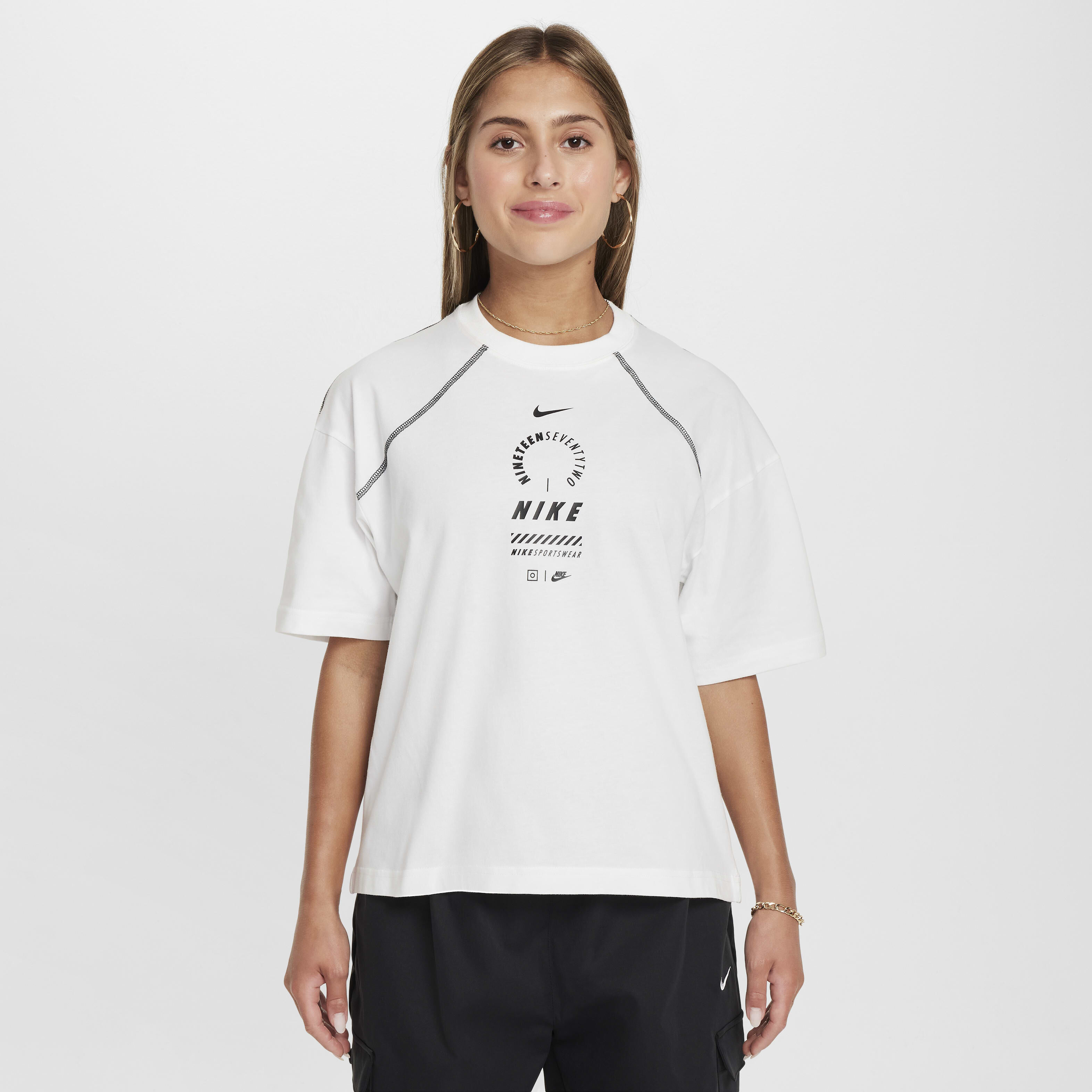 Buy Nike Sportswear Older Kids Girls Oversized T Shirt Nike Qatar Official