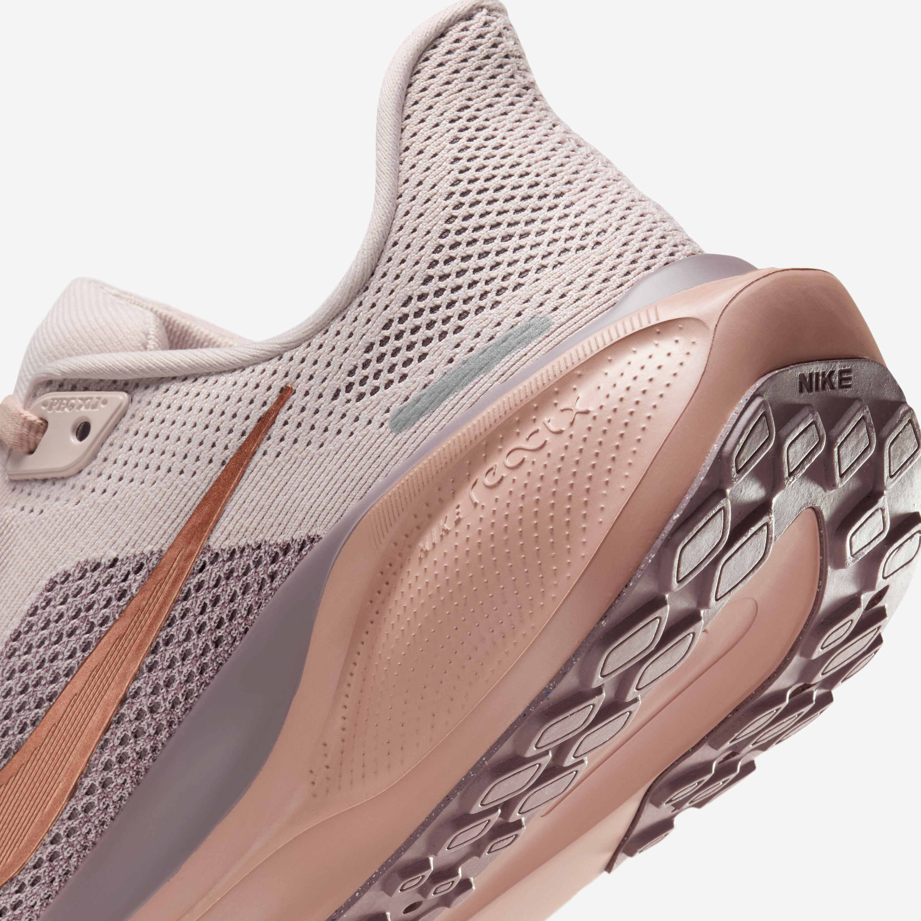 نايكي بيجاسوس 41 image number 7