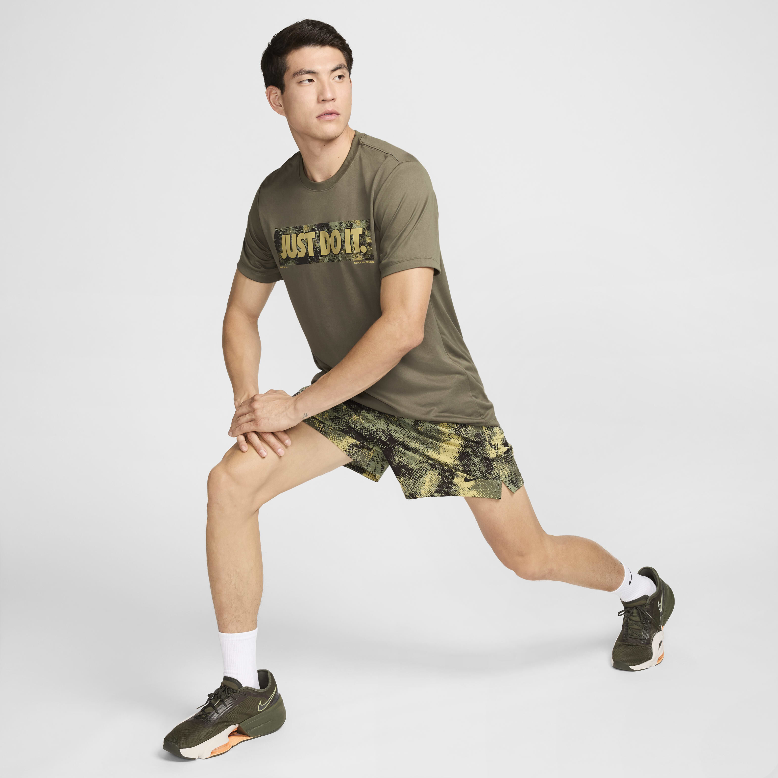 Nike image number 4
