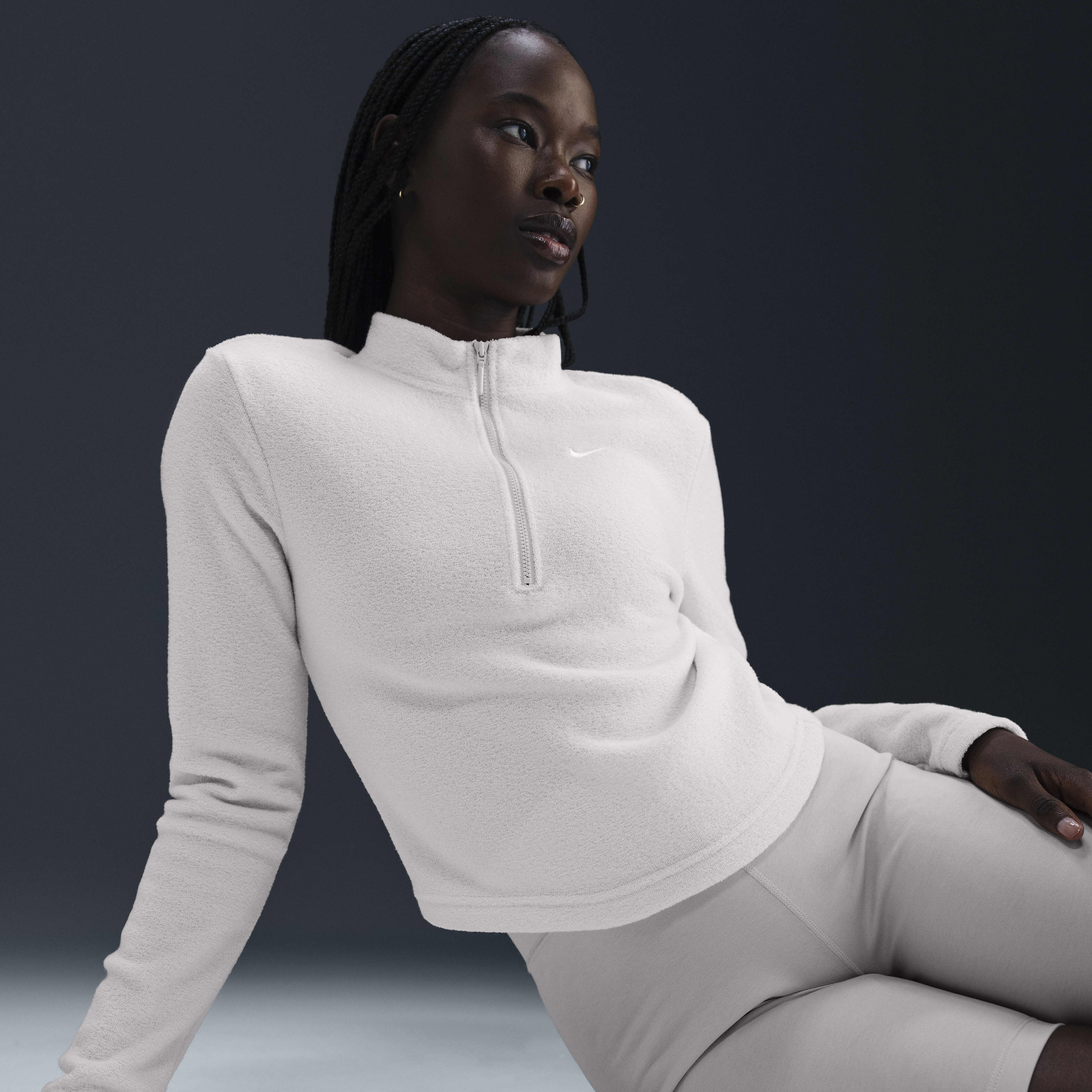 Nike Sportswear Phoenix Plush image number 2