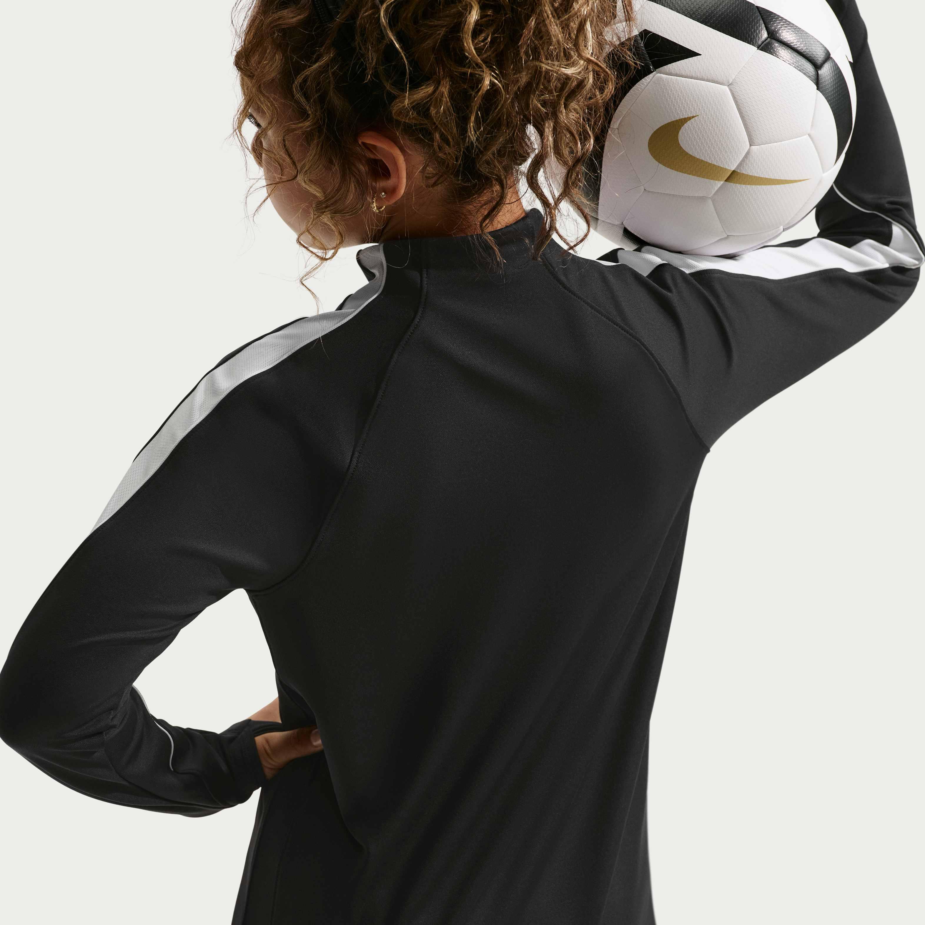 Nike Strike image number 3