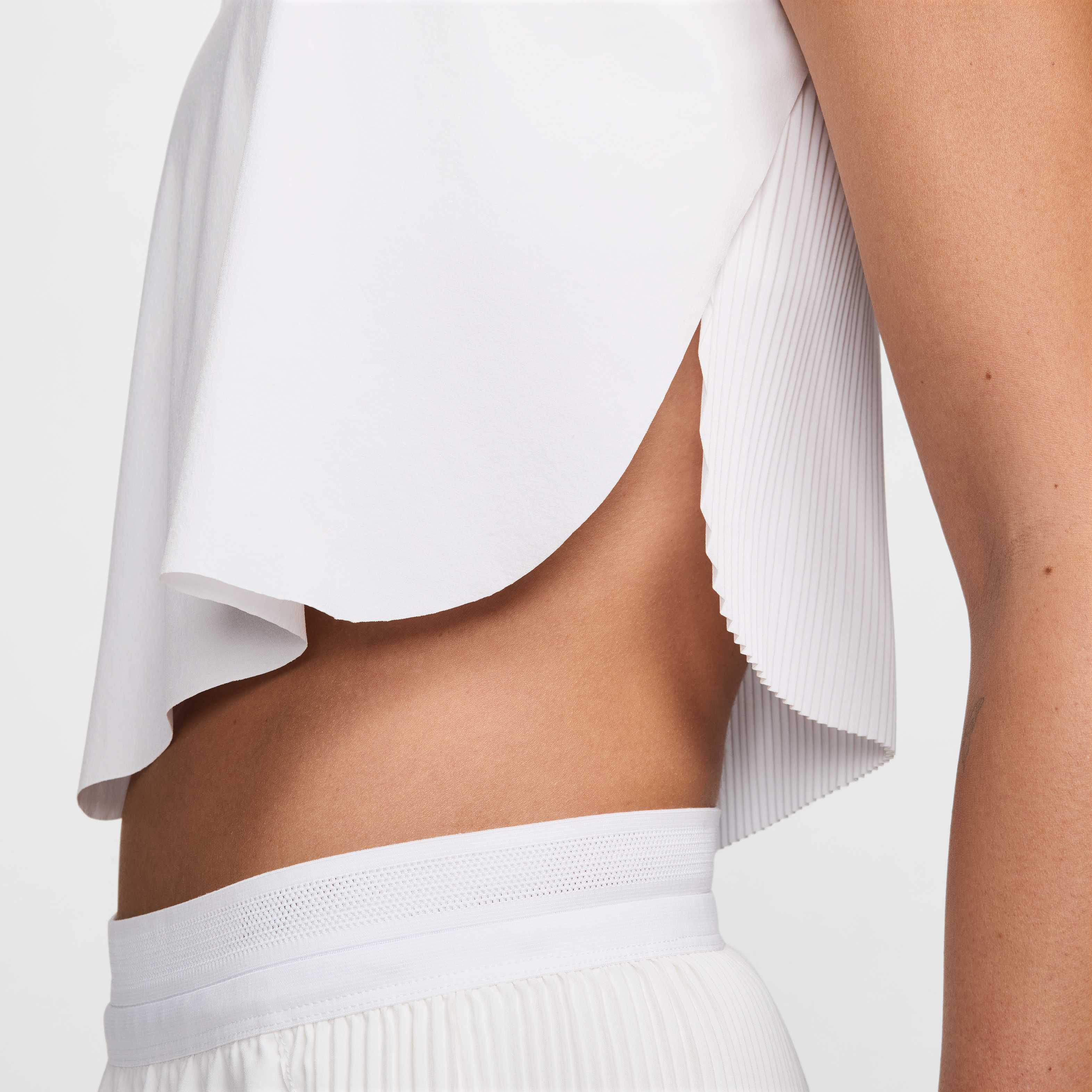 Nike AeroSwift image number 3