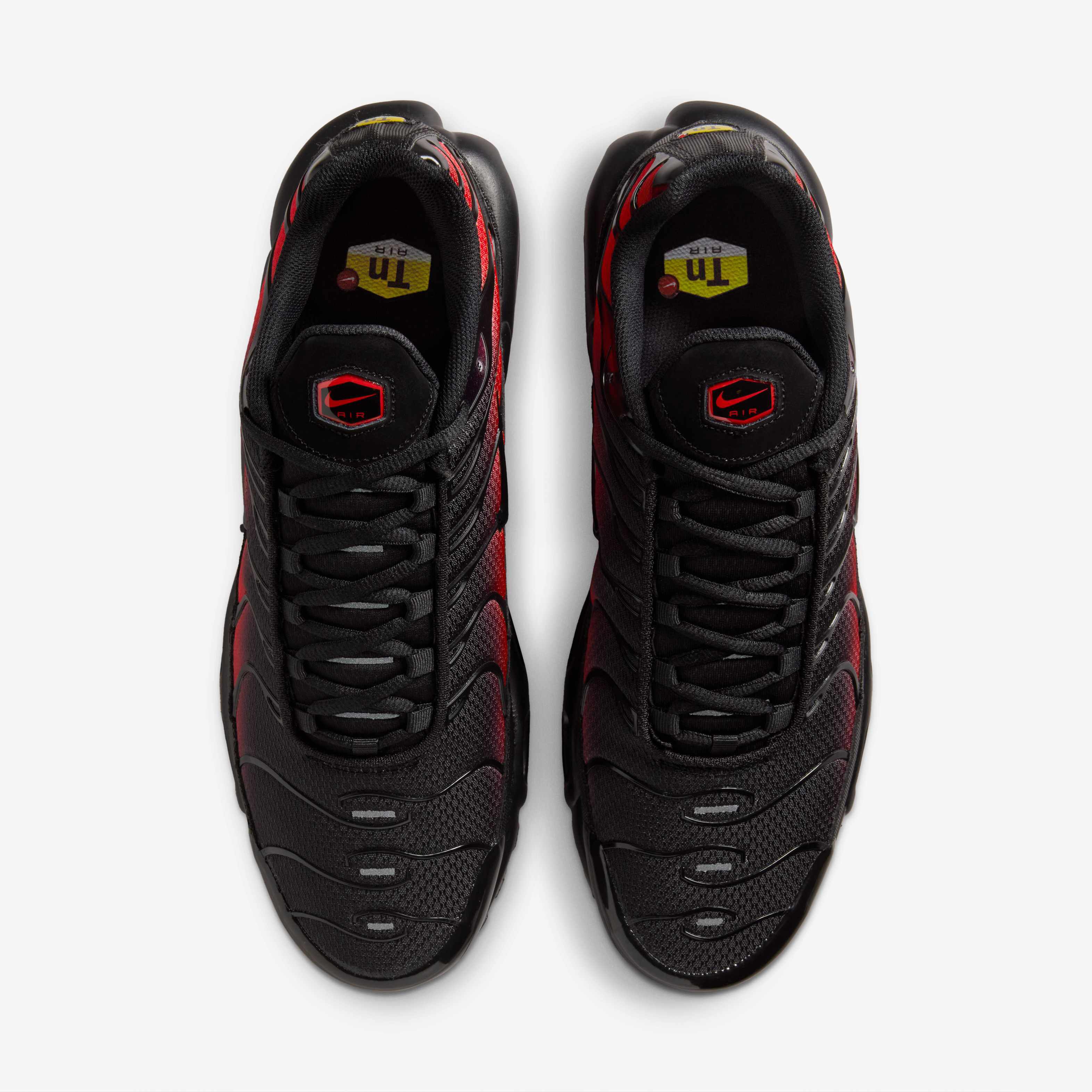 Nike Air Max Plus image number 3