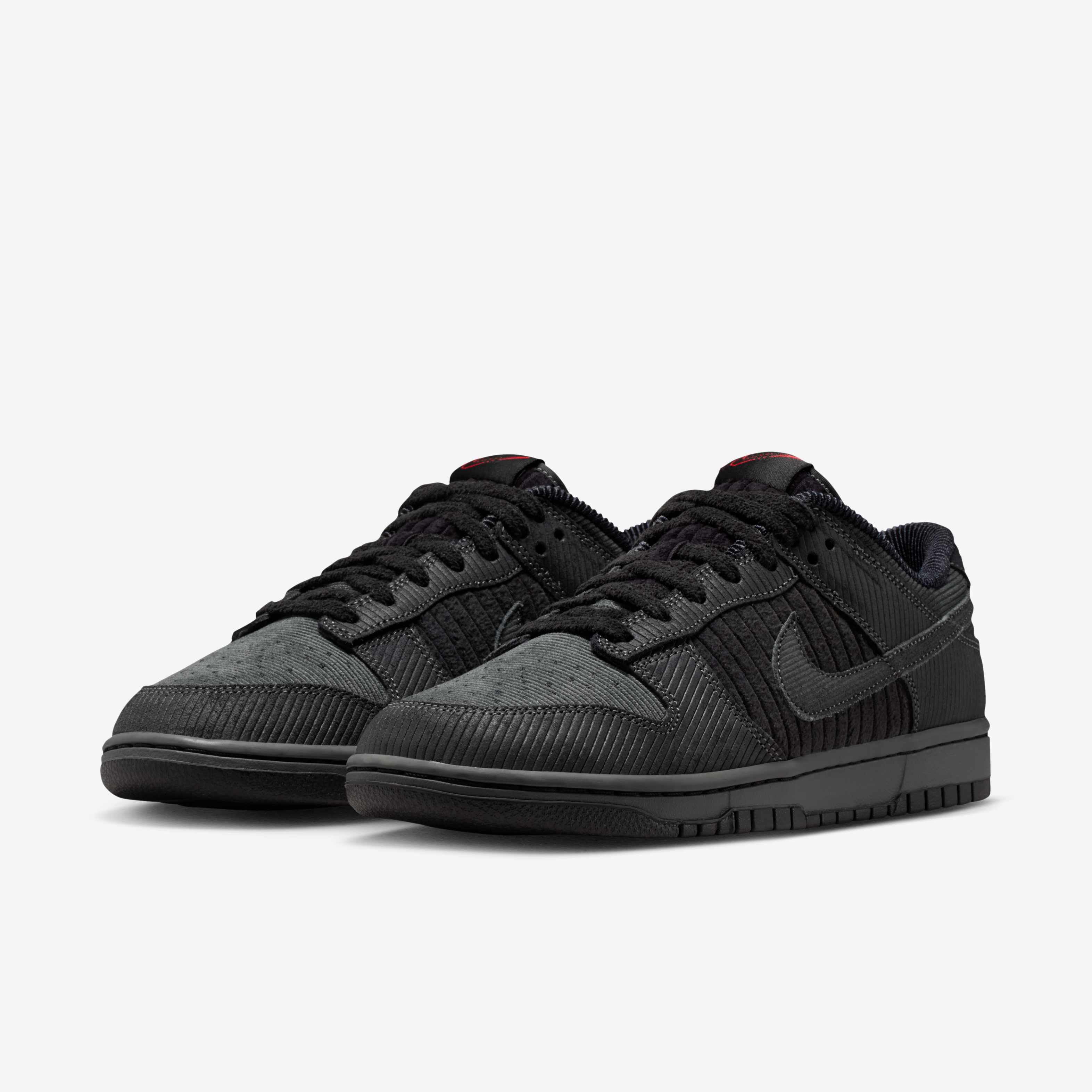 Nike Dunk Low Retro Premium image number 4