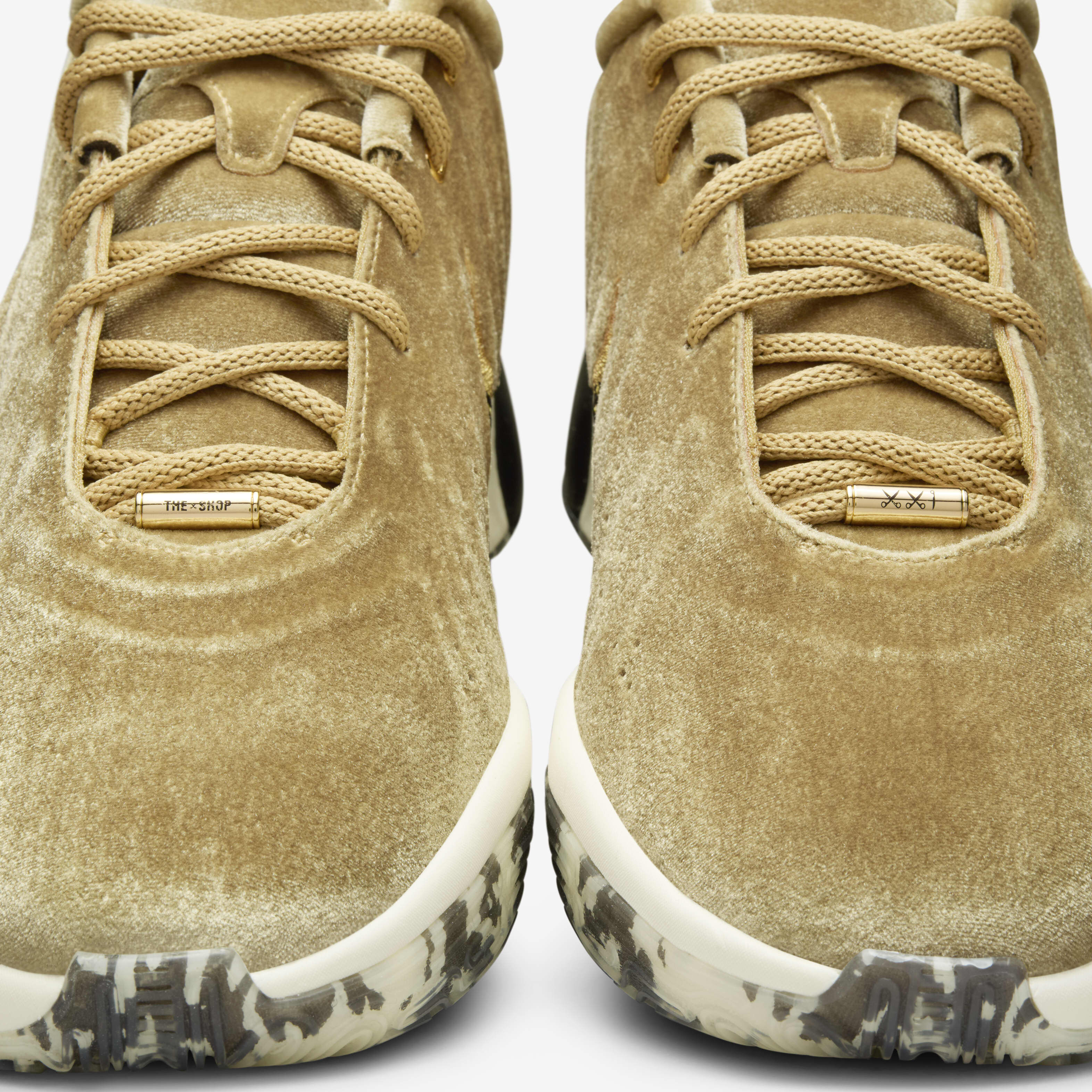 ليبرون جيمس ليبرون XXL QS image number 8