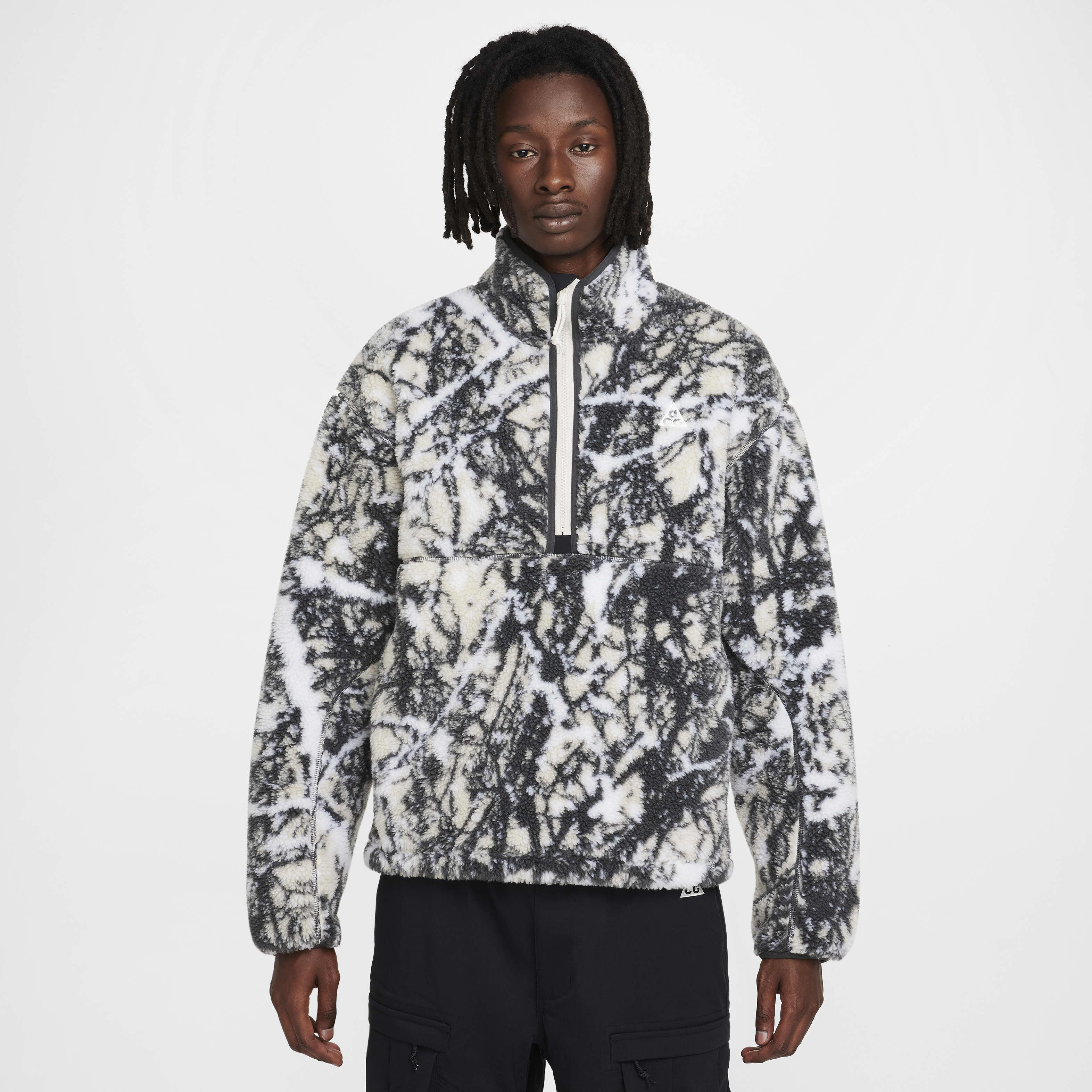 NIKE ACG THERMA FIT ADV　ナイロンベスト　L　ブラウン NIKE ACG THERMA FIT ADV ナイロンベスト L ブラウン - メルカリ