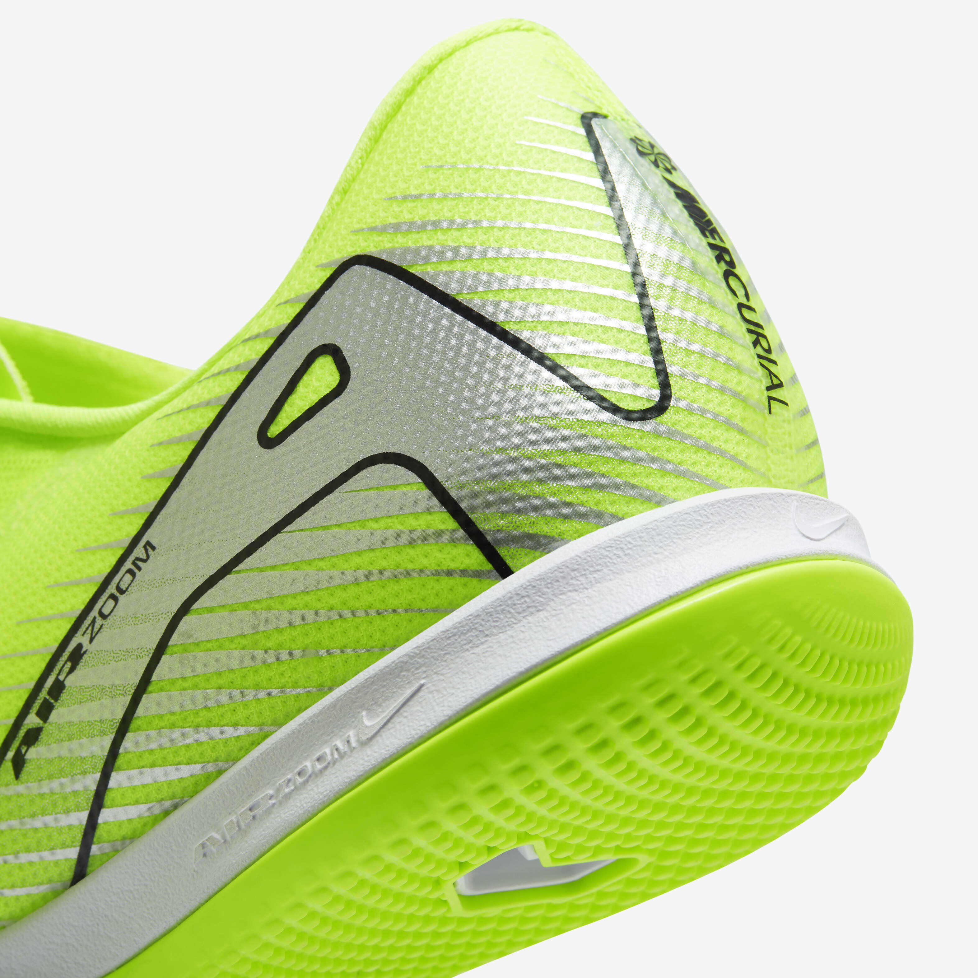 Buy Nike Mercurial Vapor 16 Academy IC Low Top Football Shoes Nike Qatar Official