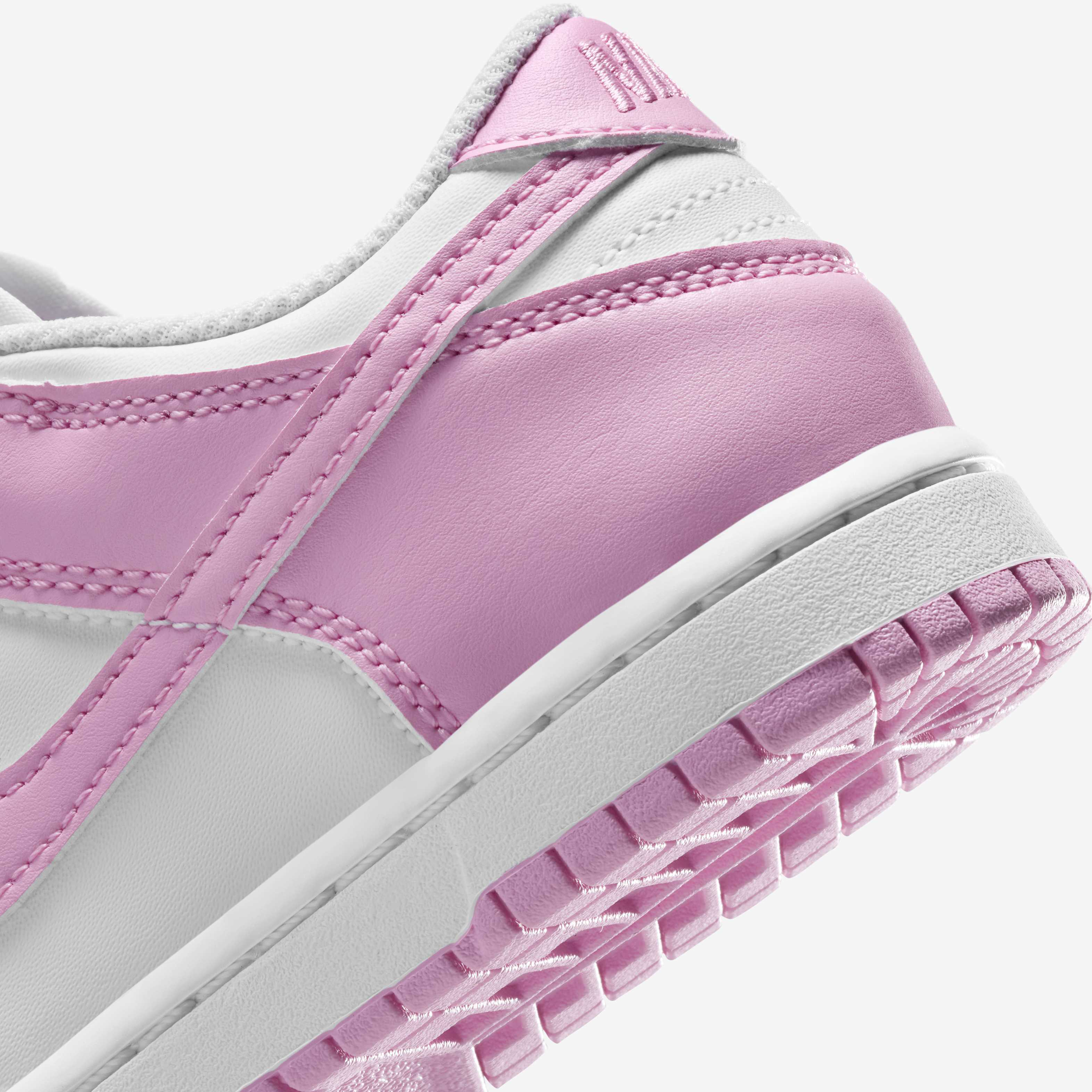 Nike Dunk Low image number 7