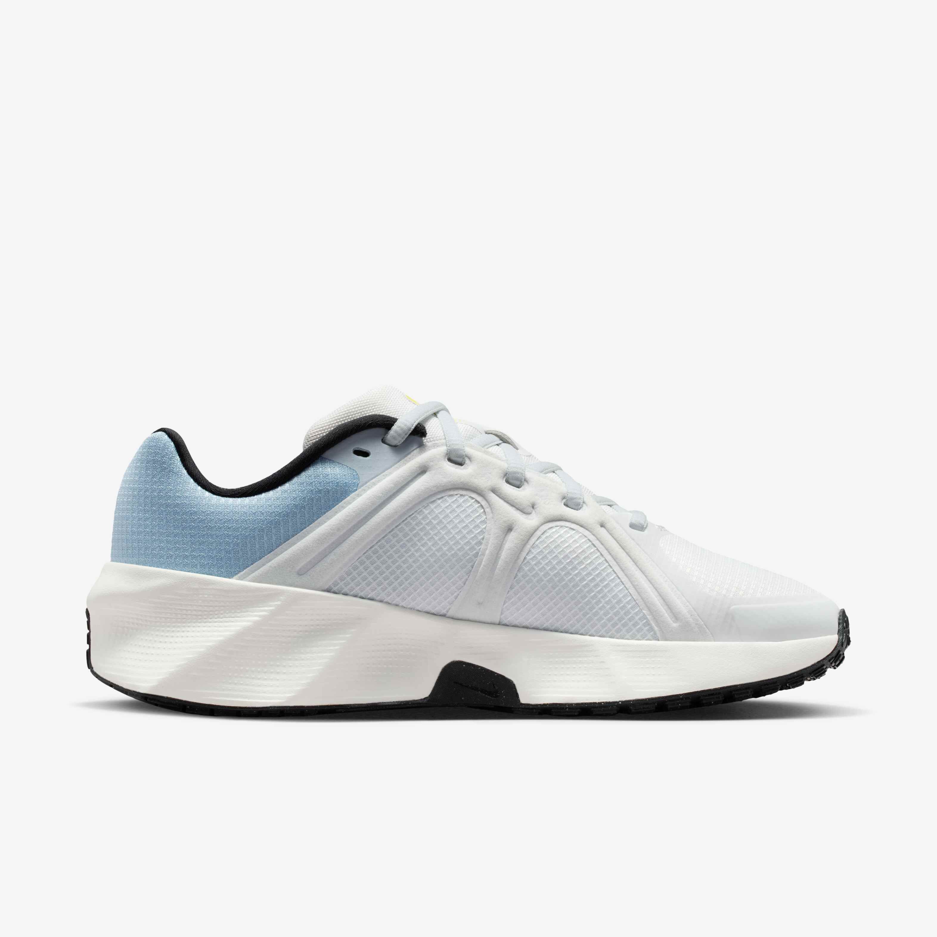 نايكي ميترو تك image number 2