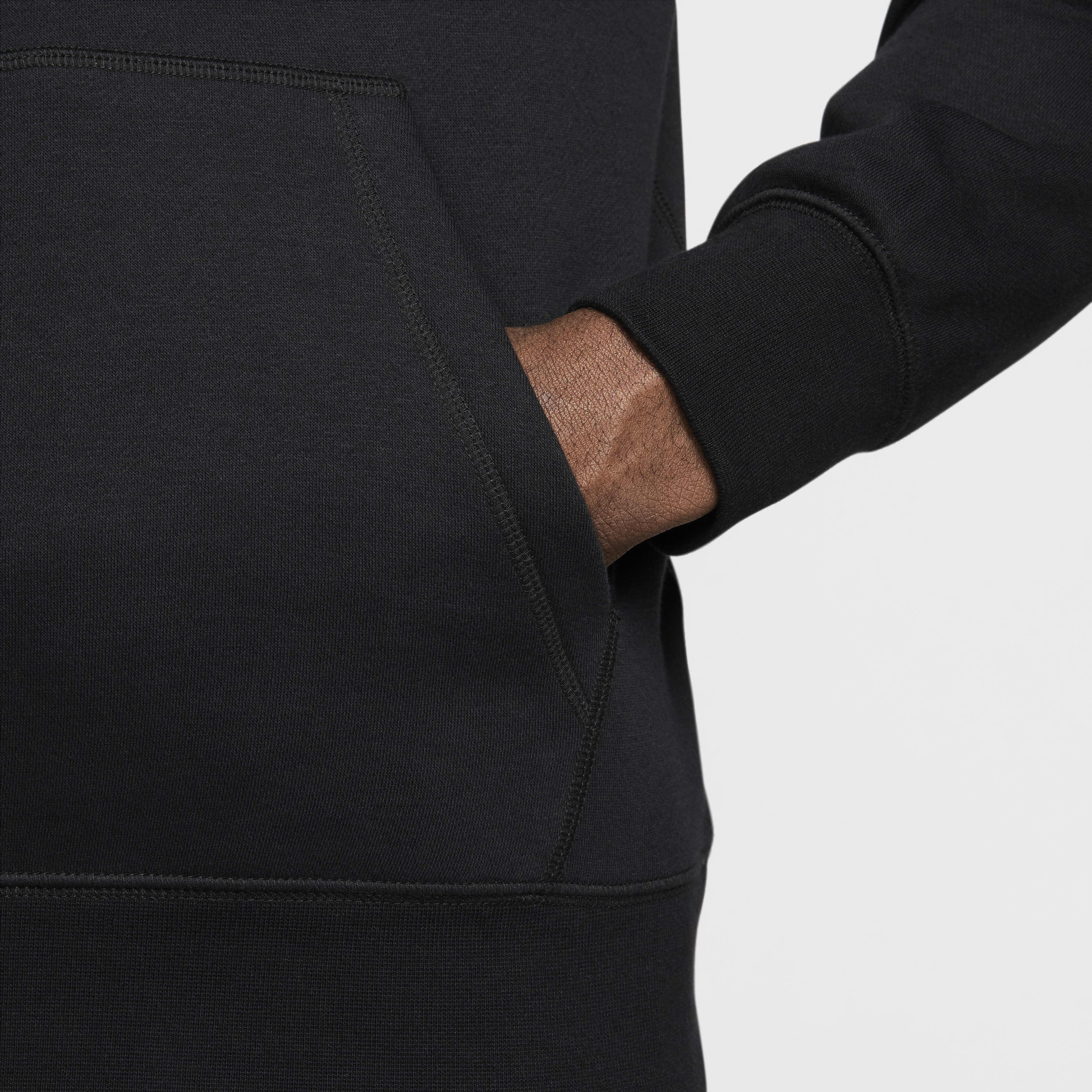 نايكي كلوب image number 3