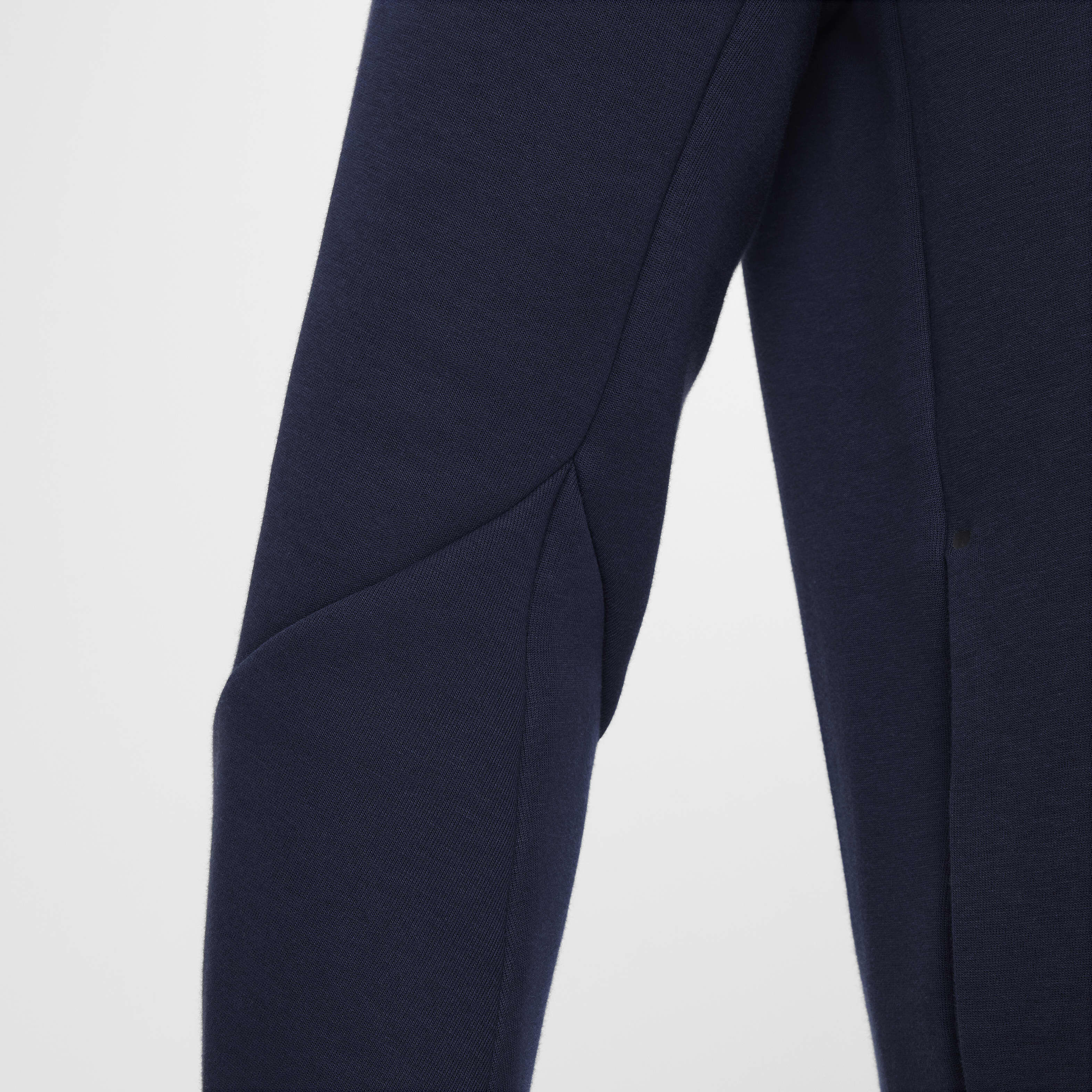 نايكي تك image number 7