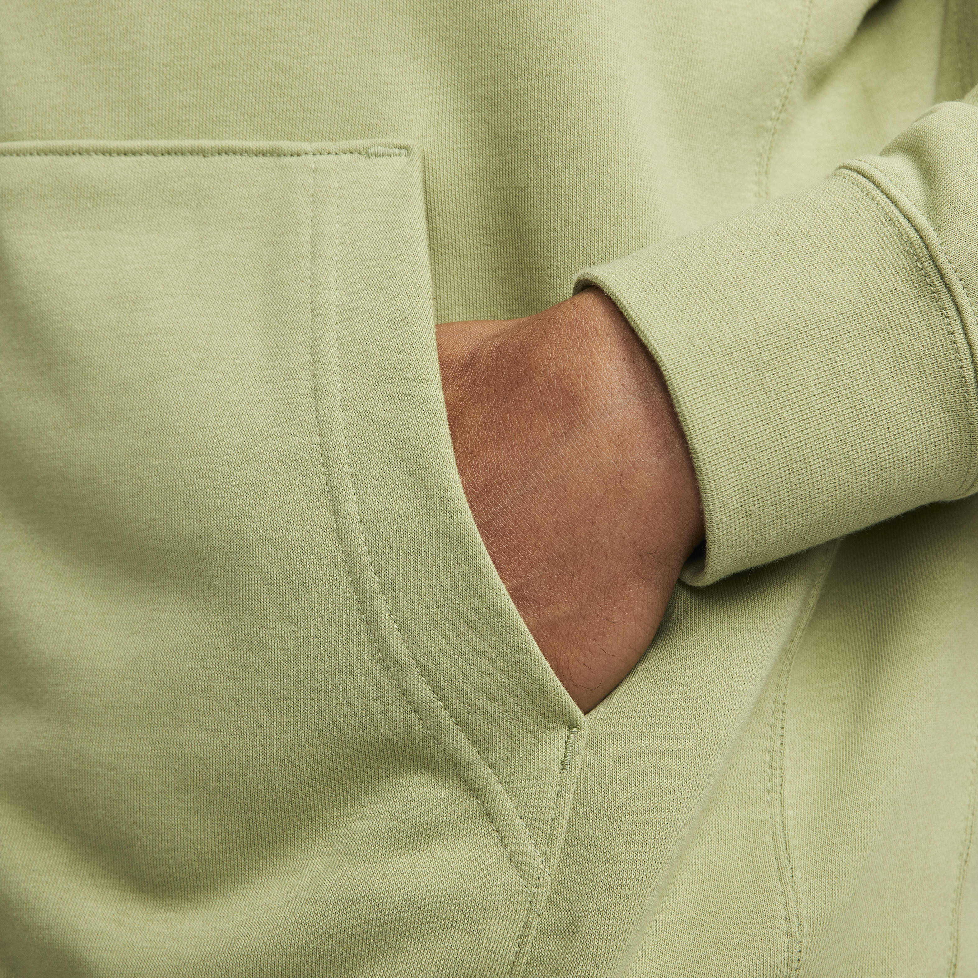 نايكي سبورتسوير كلوب image number 3