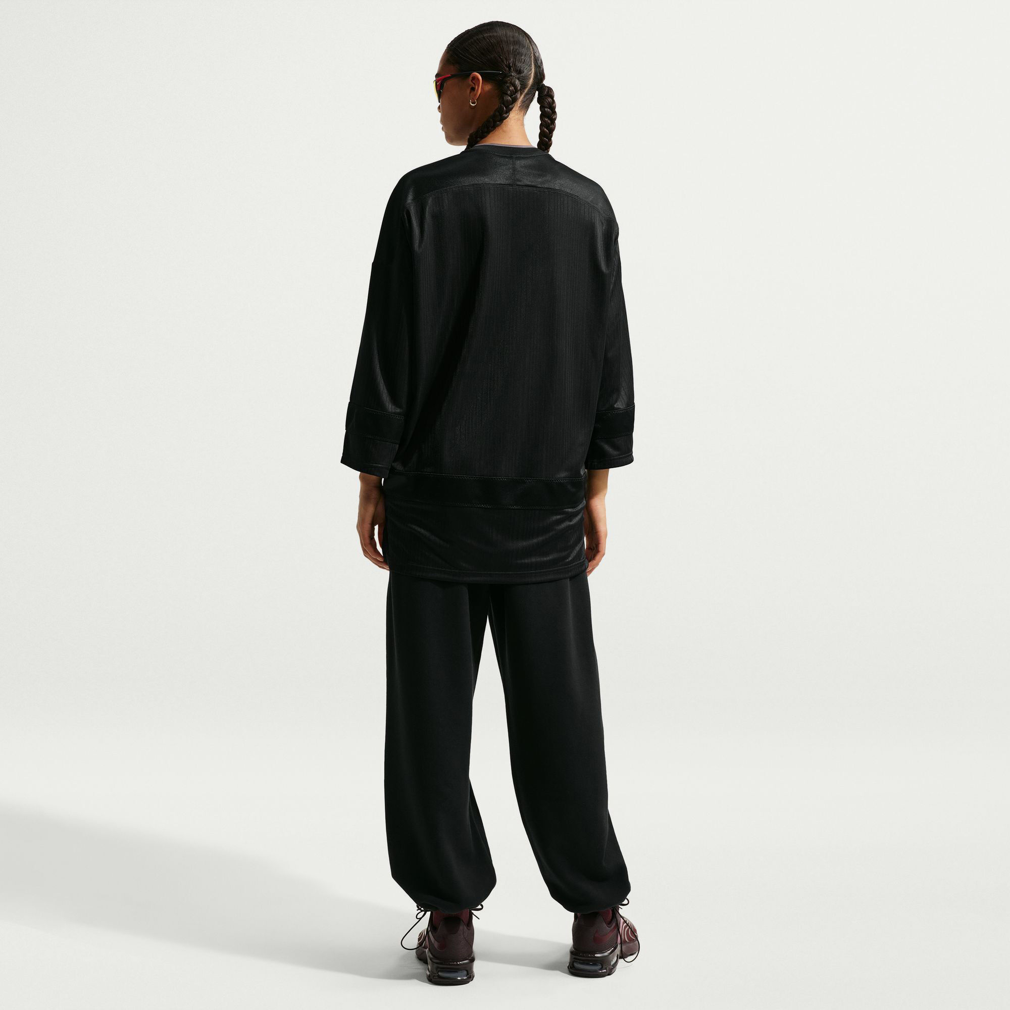 نايكي سبورتسوير image number 1