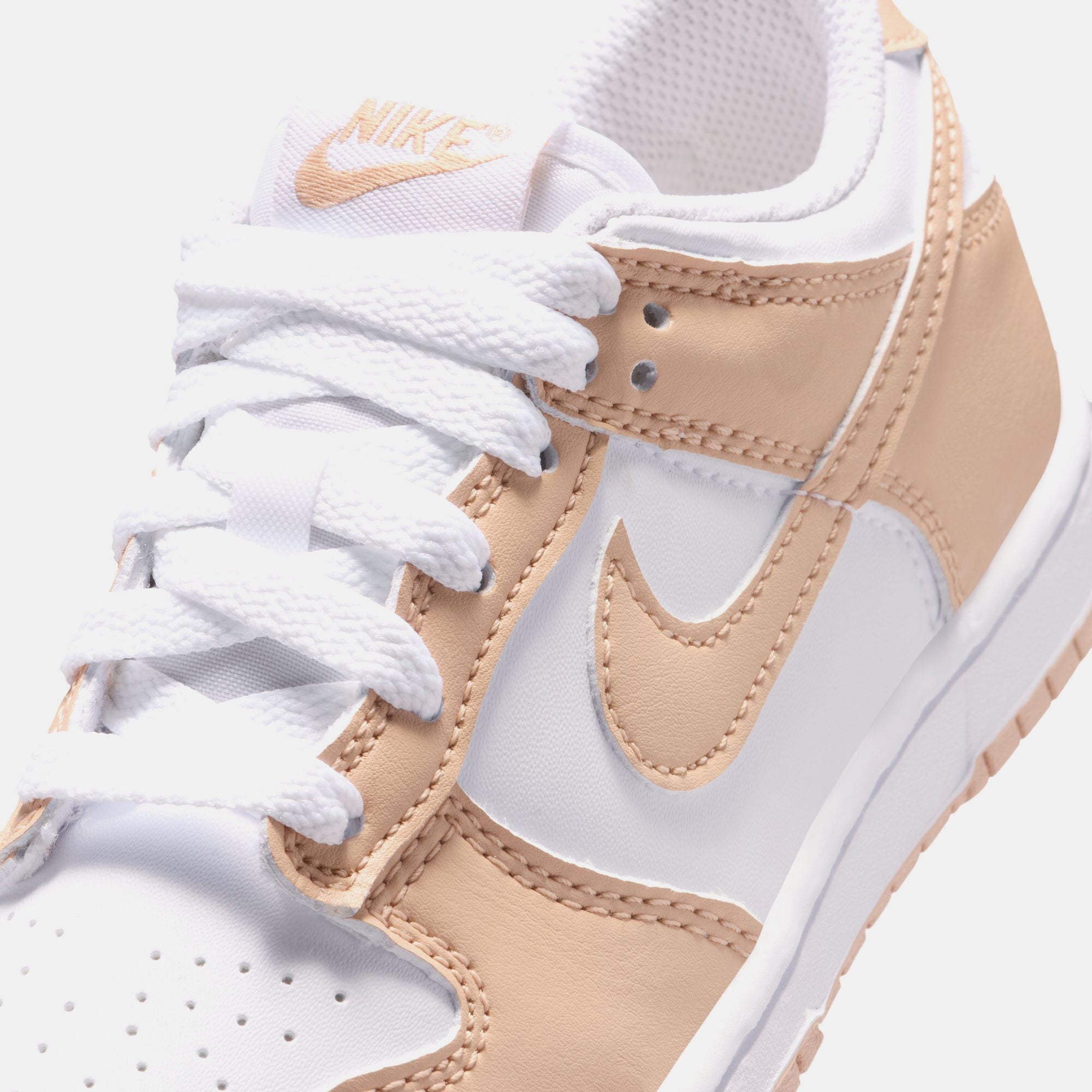 Nike Dunk Low image number 8