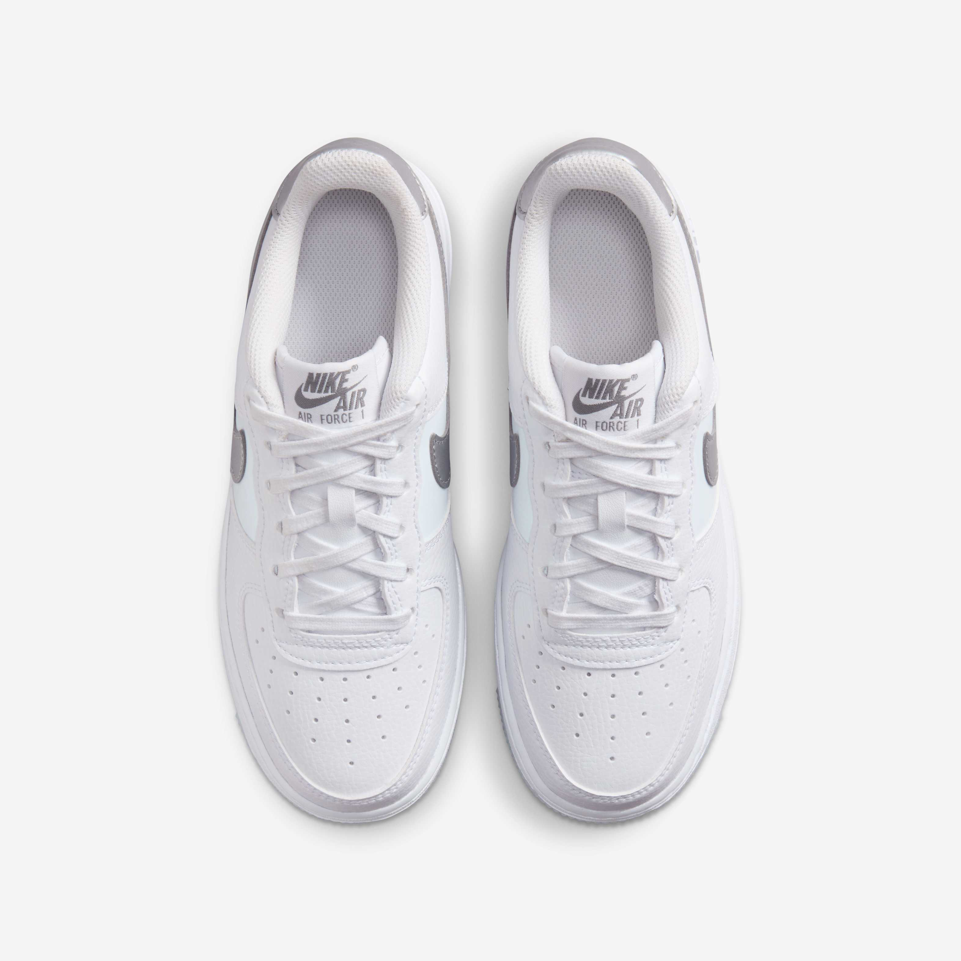 Nike Air Force 1 image number 3