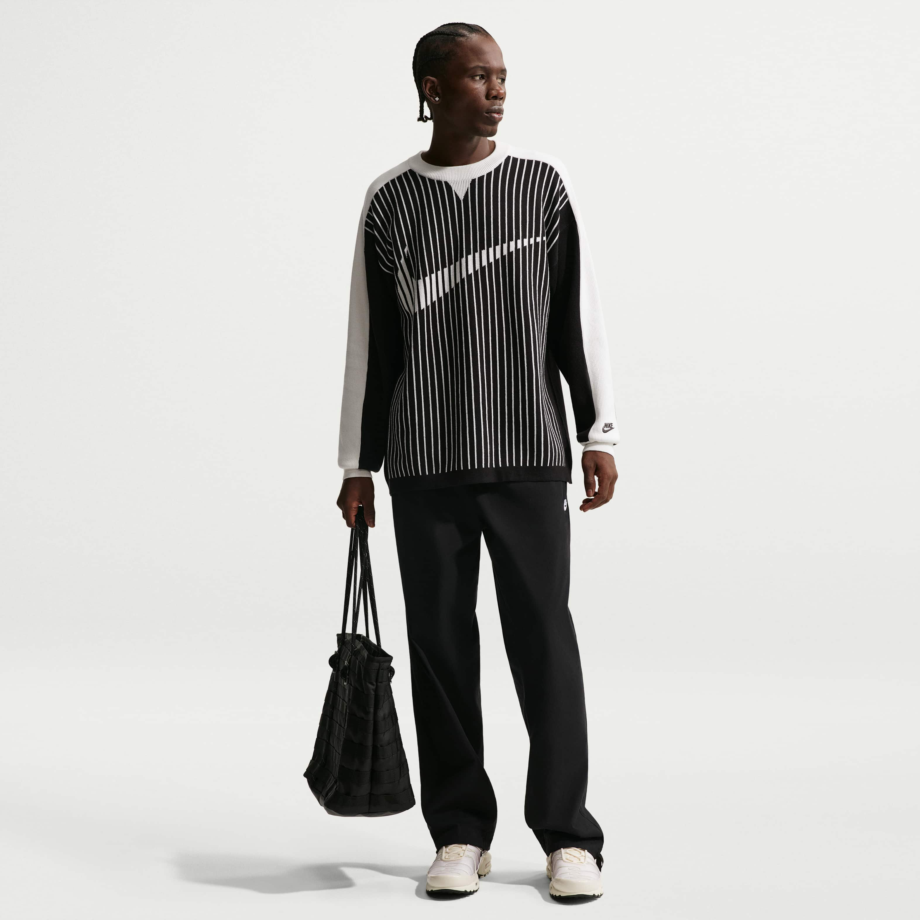 نايكي سبورتسوير كلوب image number 3