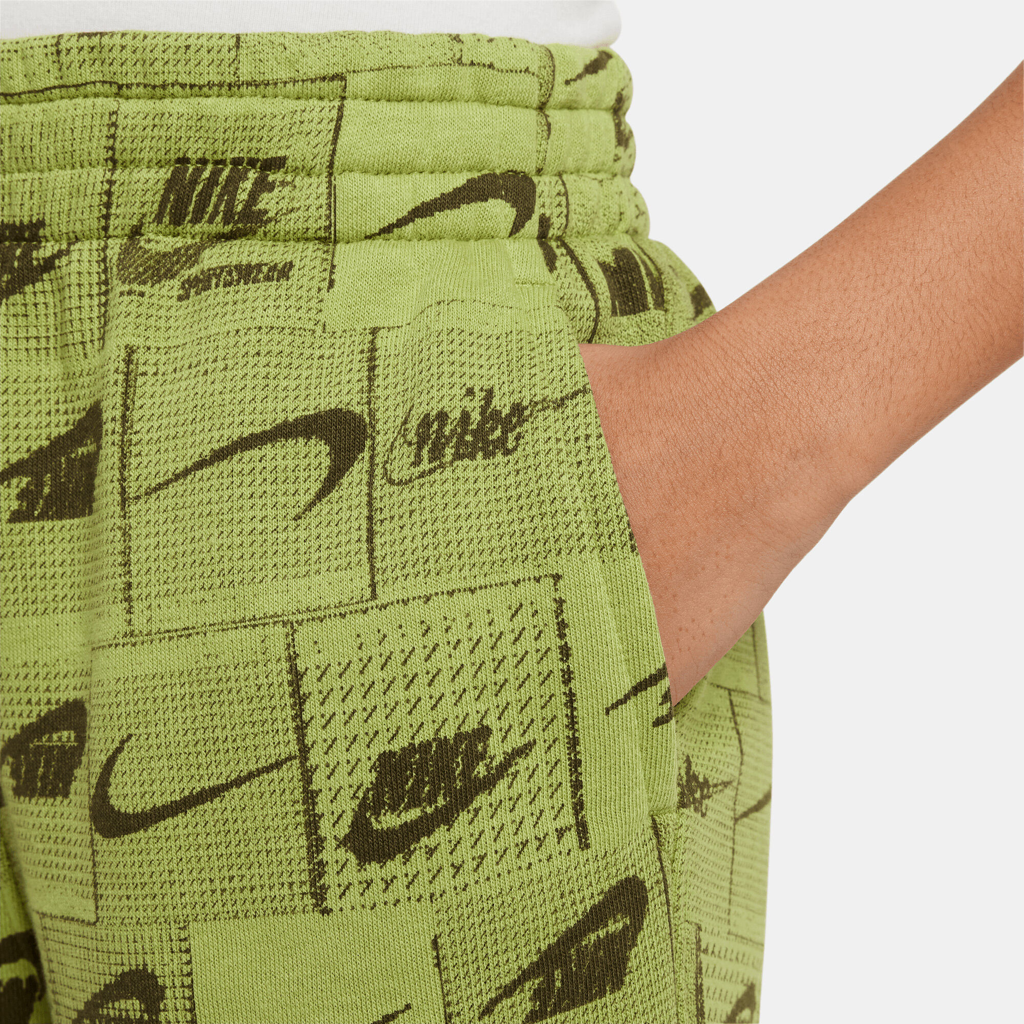 Nike Sportswear Club image number 3