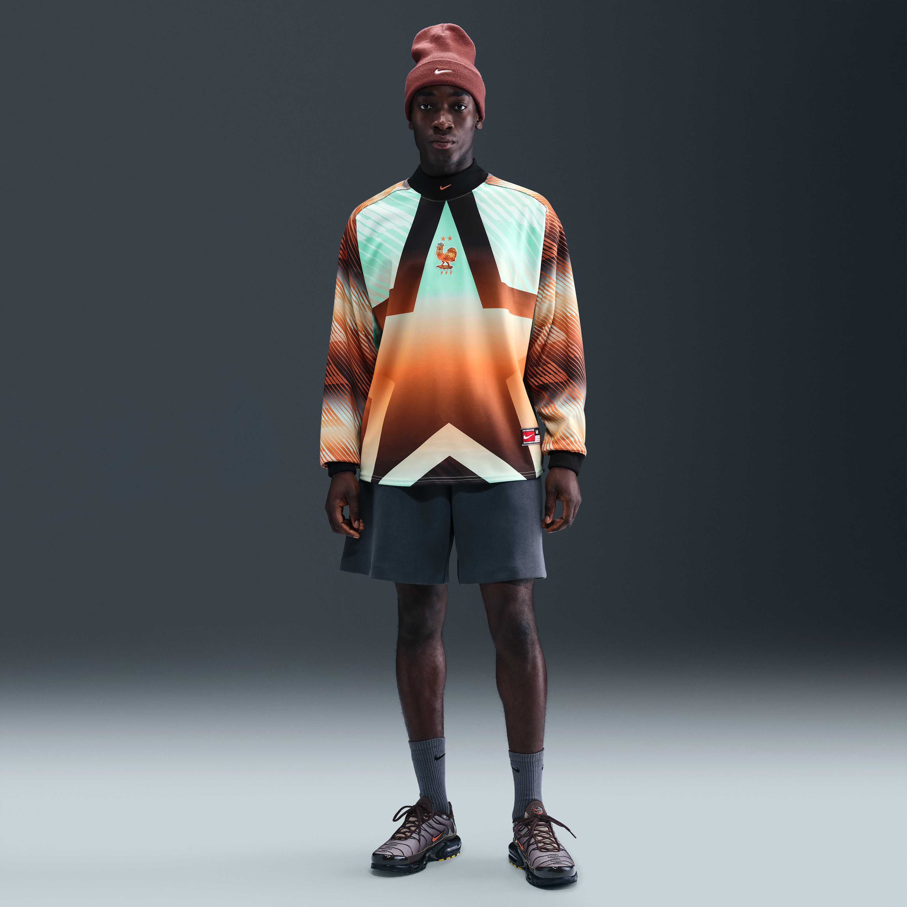 حارس المرمى الأصلي لمنتخب فرنسا image number 3