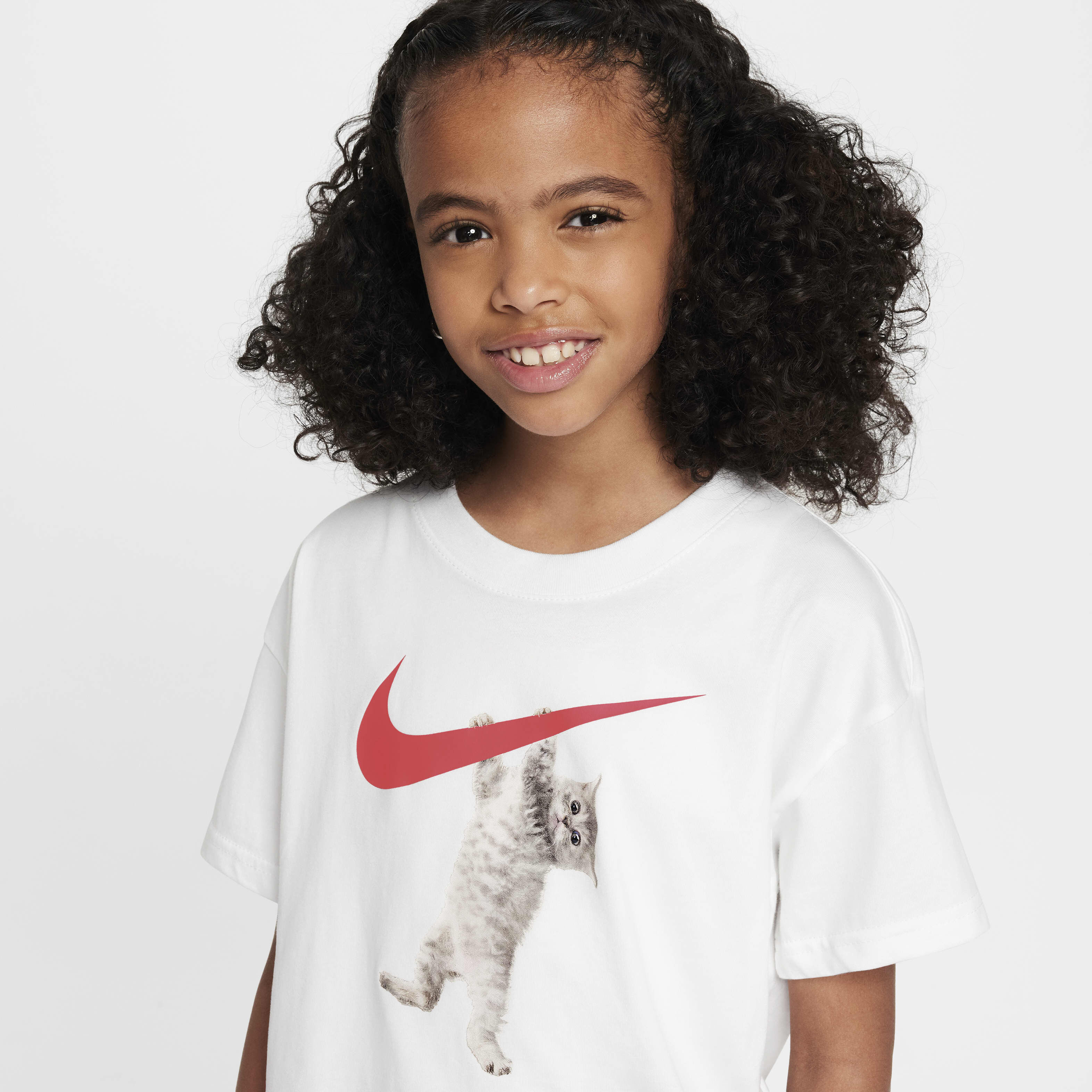 Buy Nike Sportswear Older Kids Girls T Shirt Nike Qatar Official