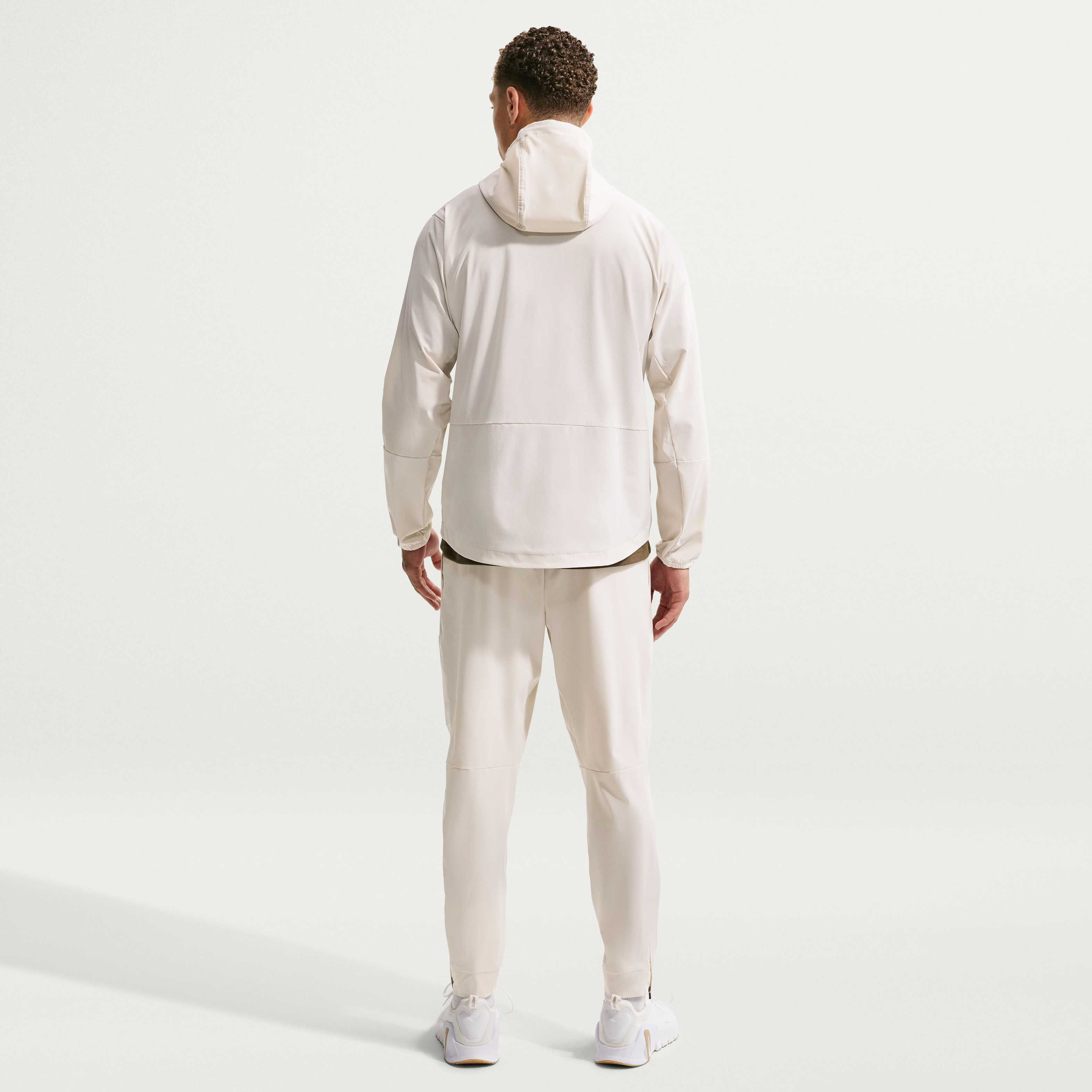 Nike Unlimited image number 4