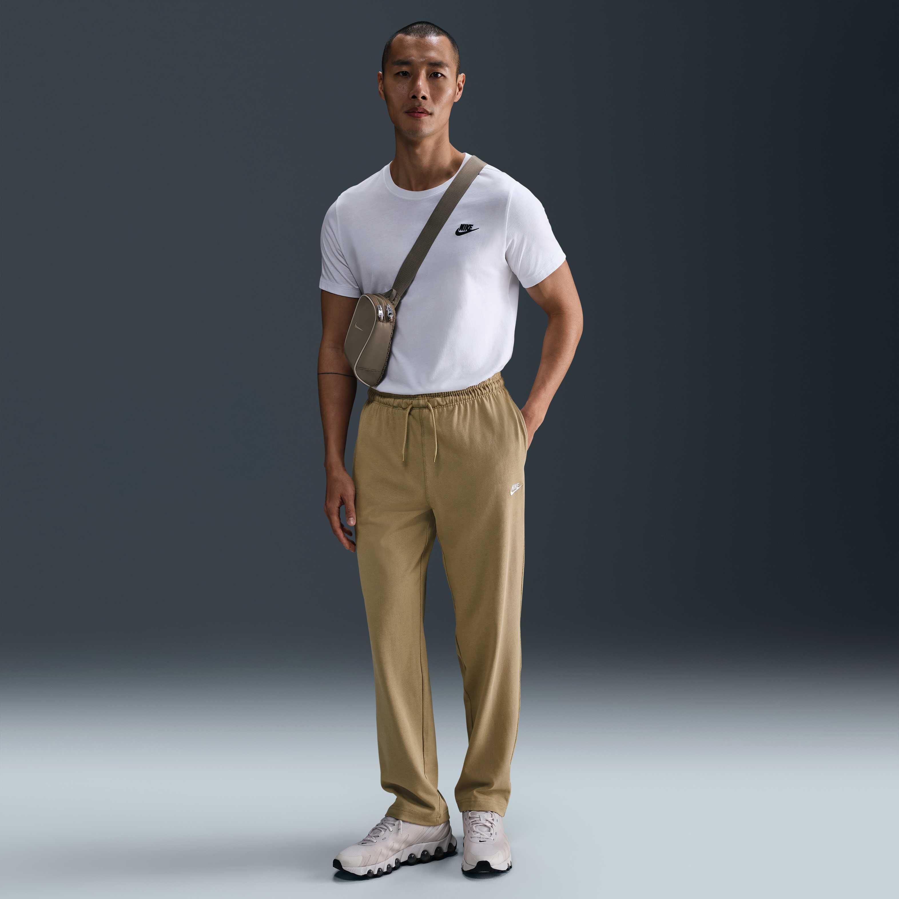 نايكي سبورتسوير كلوب image number 0