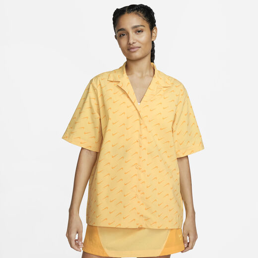 تيشيرتات وقمصان-نايكي, نايكي سبورتسوير ايفريداي مودرن, تيشيرت بأكمام قصيرة ووفن للنساء