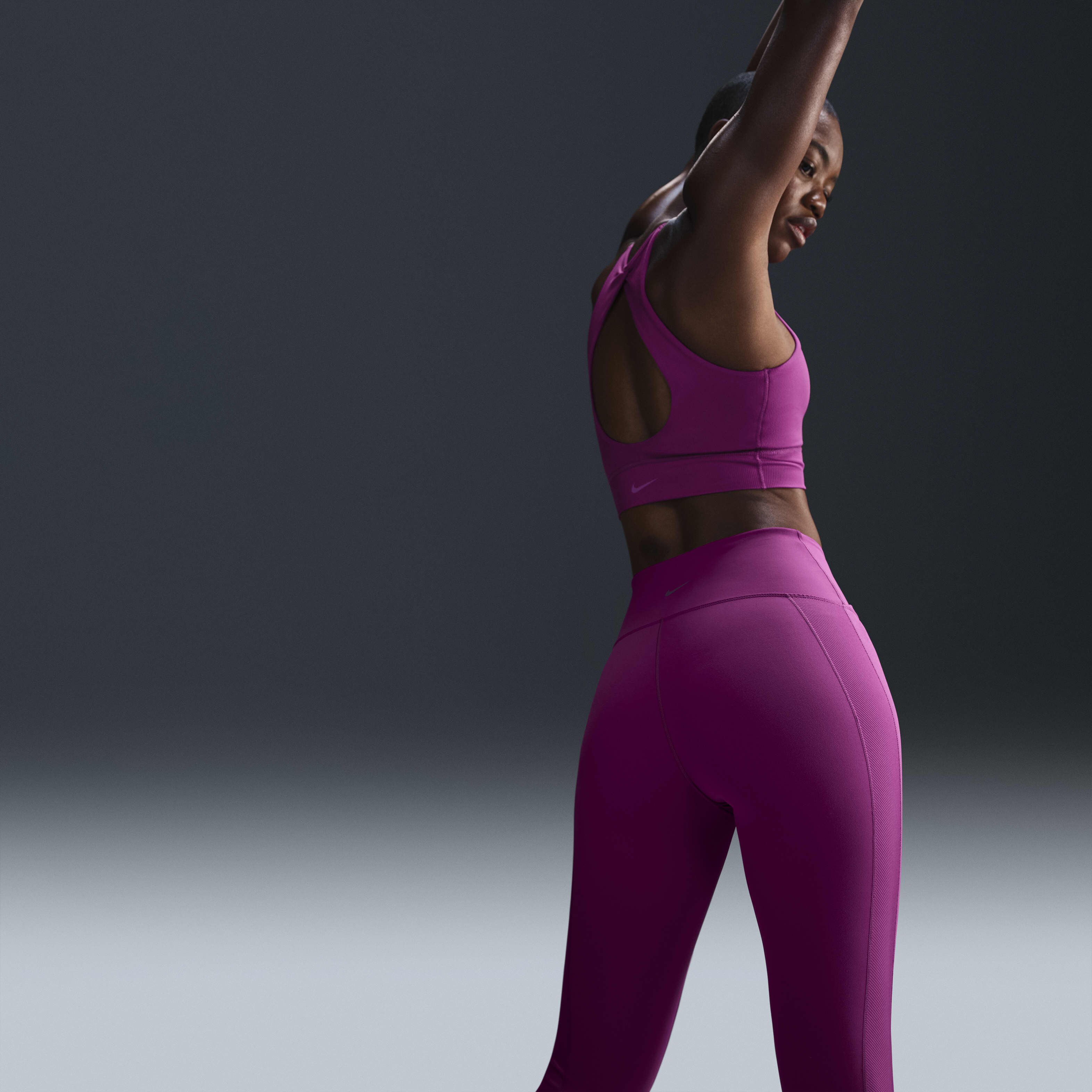 Nike One Wrap image number 4