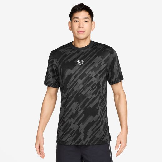 Nike Academy+
