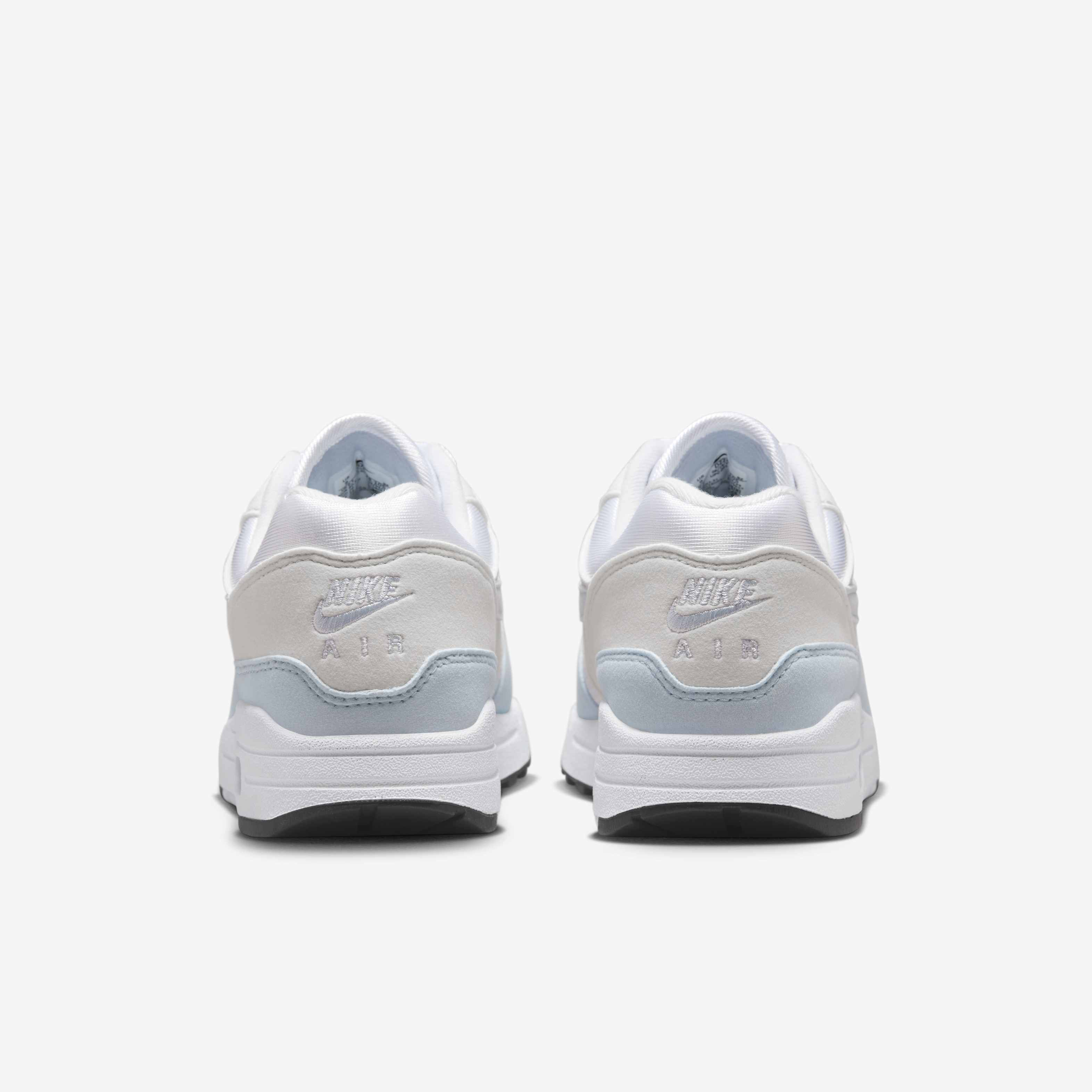 اير ماكس 1 image number 5