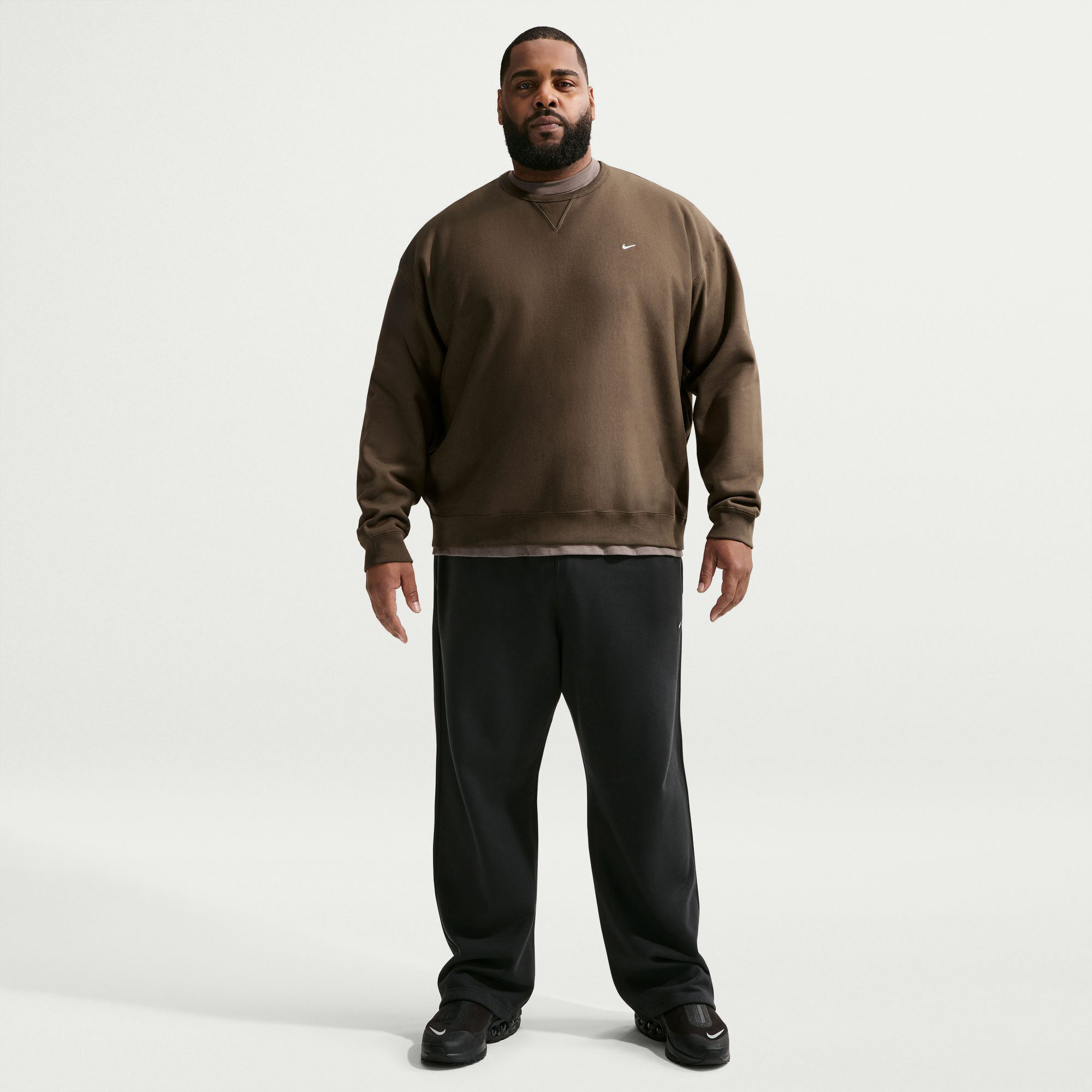 نايكي سولو سووش image number 0