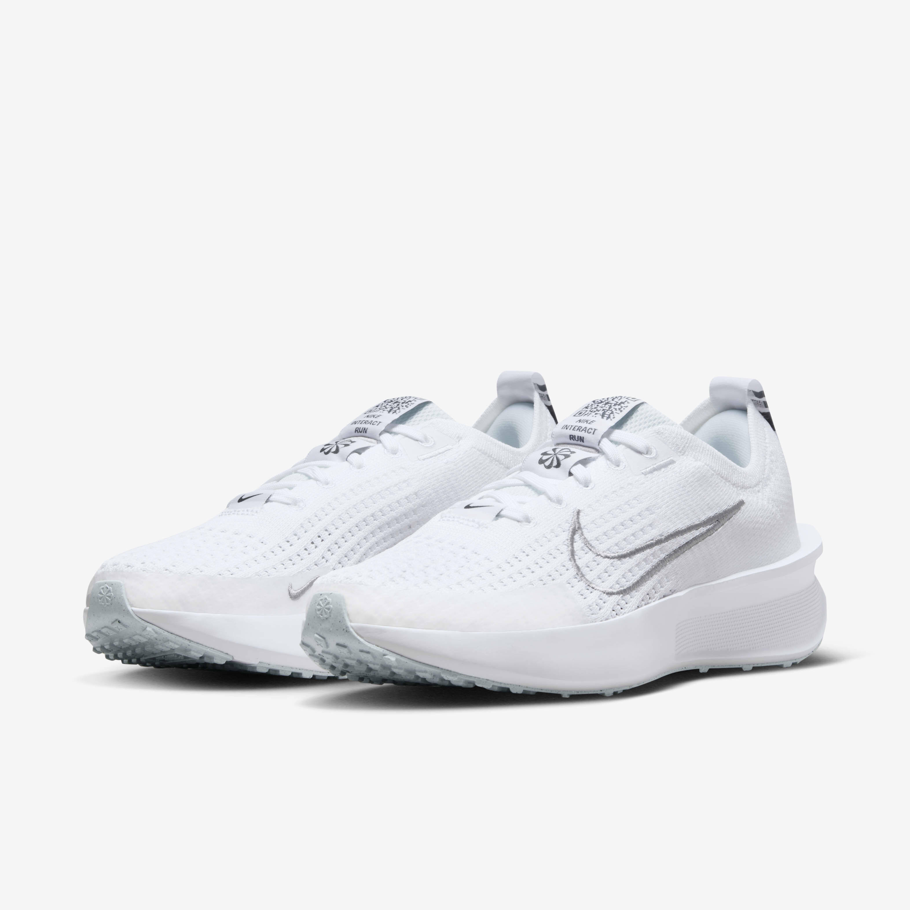 Zoom fly 3 aw women's shoes white/white/blue hero outlet