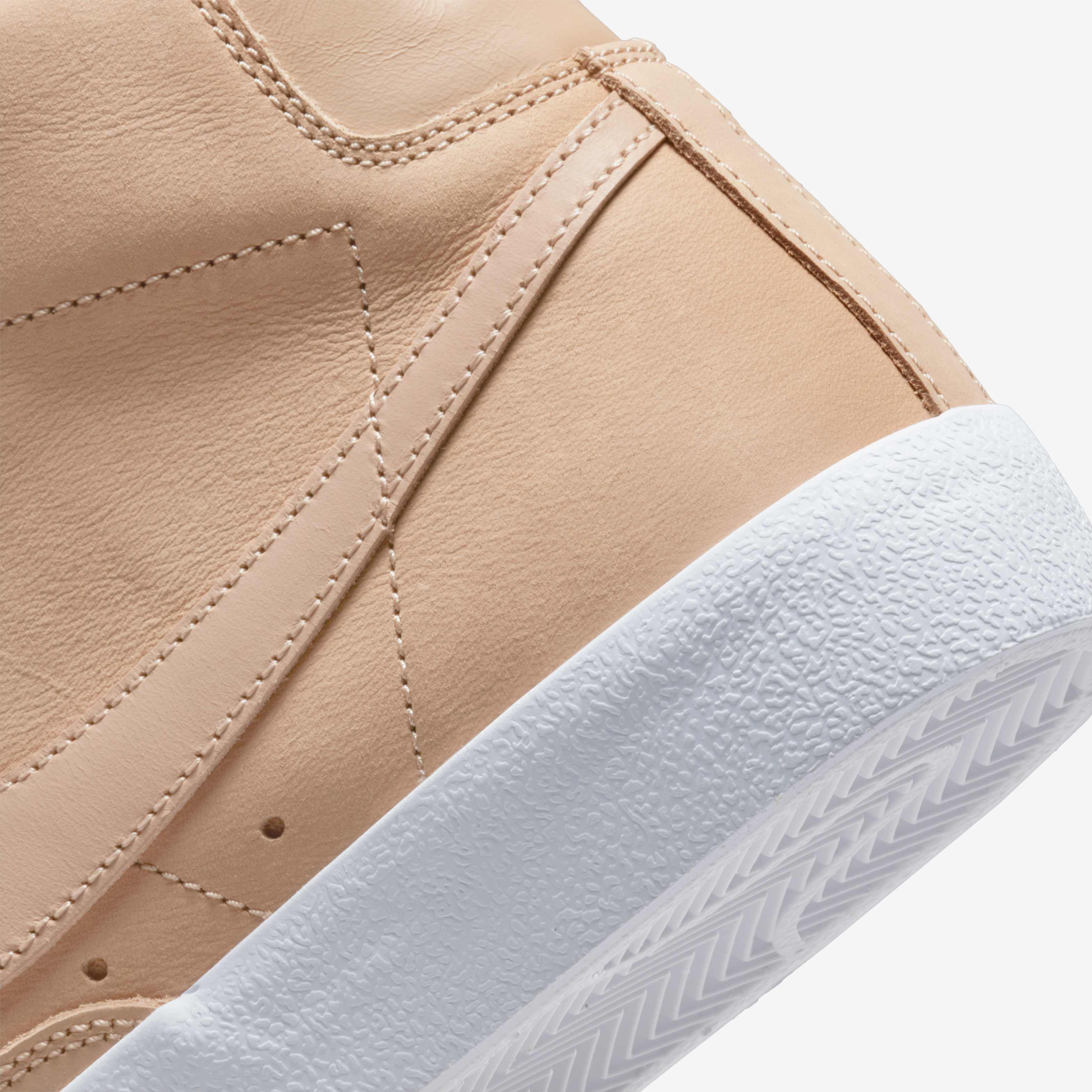 Nike Blazer Mid Premium image number 8