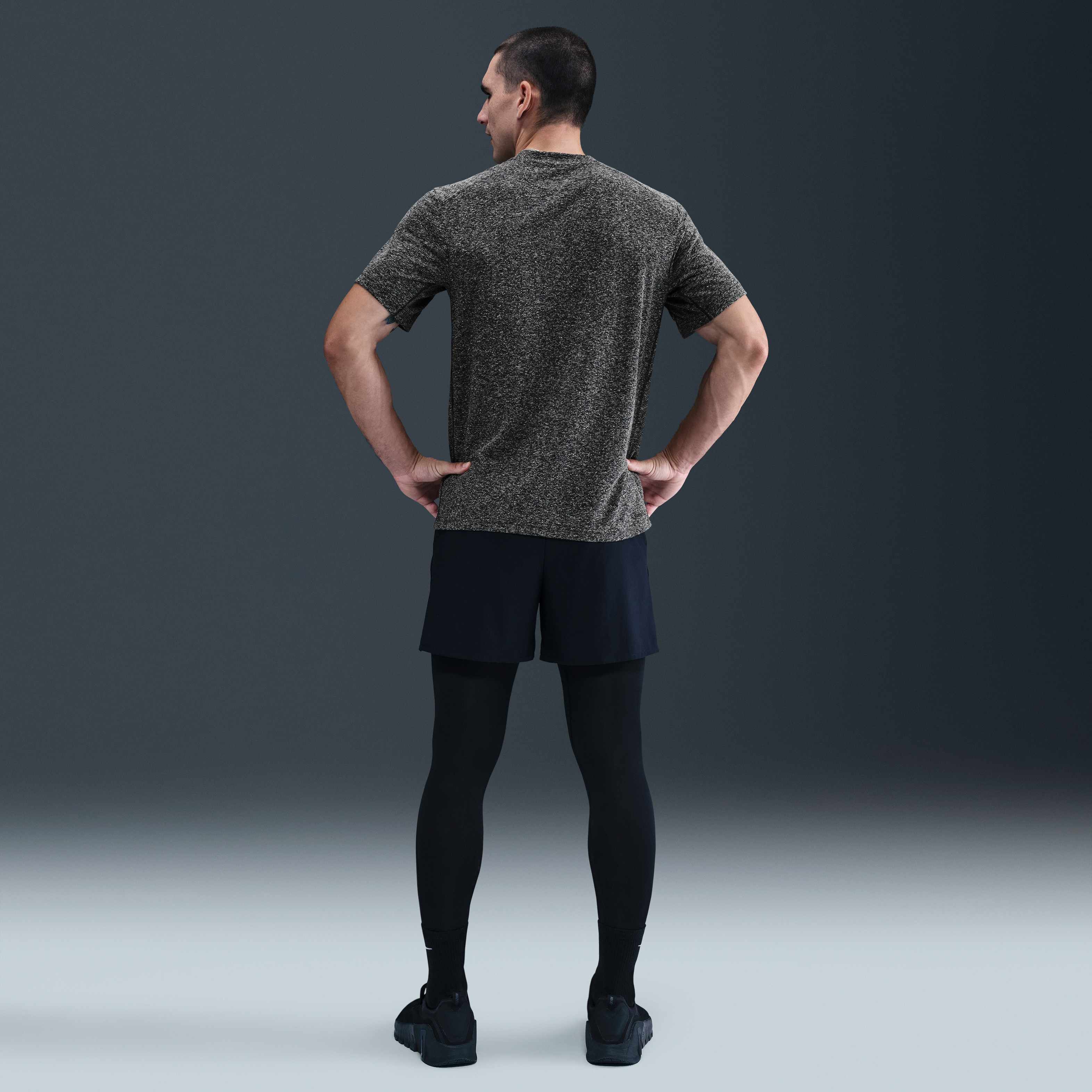 Nike Primary image number 4