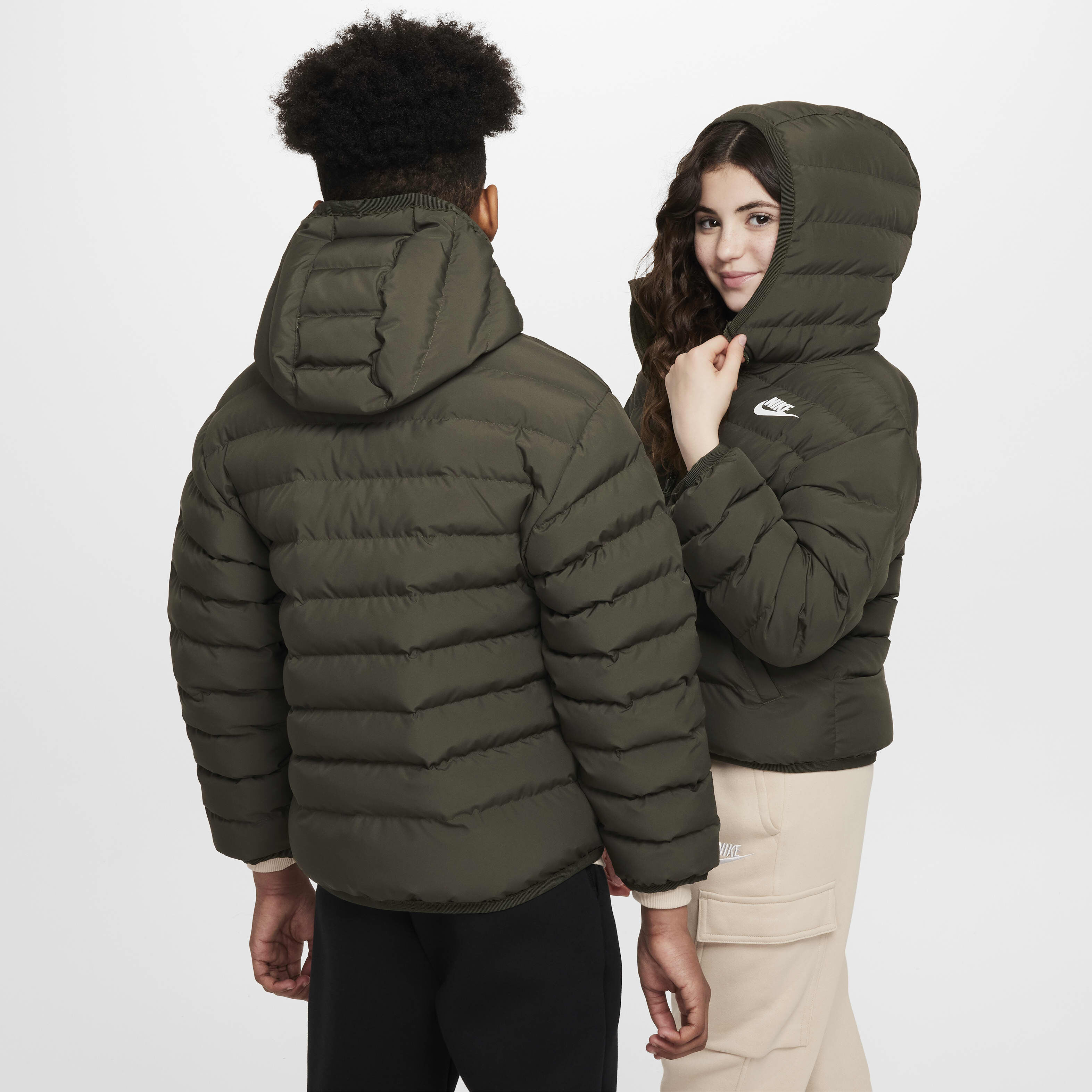 نايكي سبورتسوير لايتوايت سينذتك فل image number 1