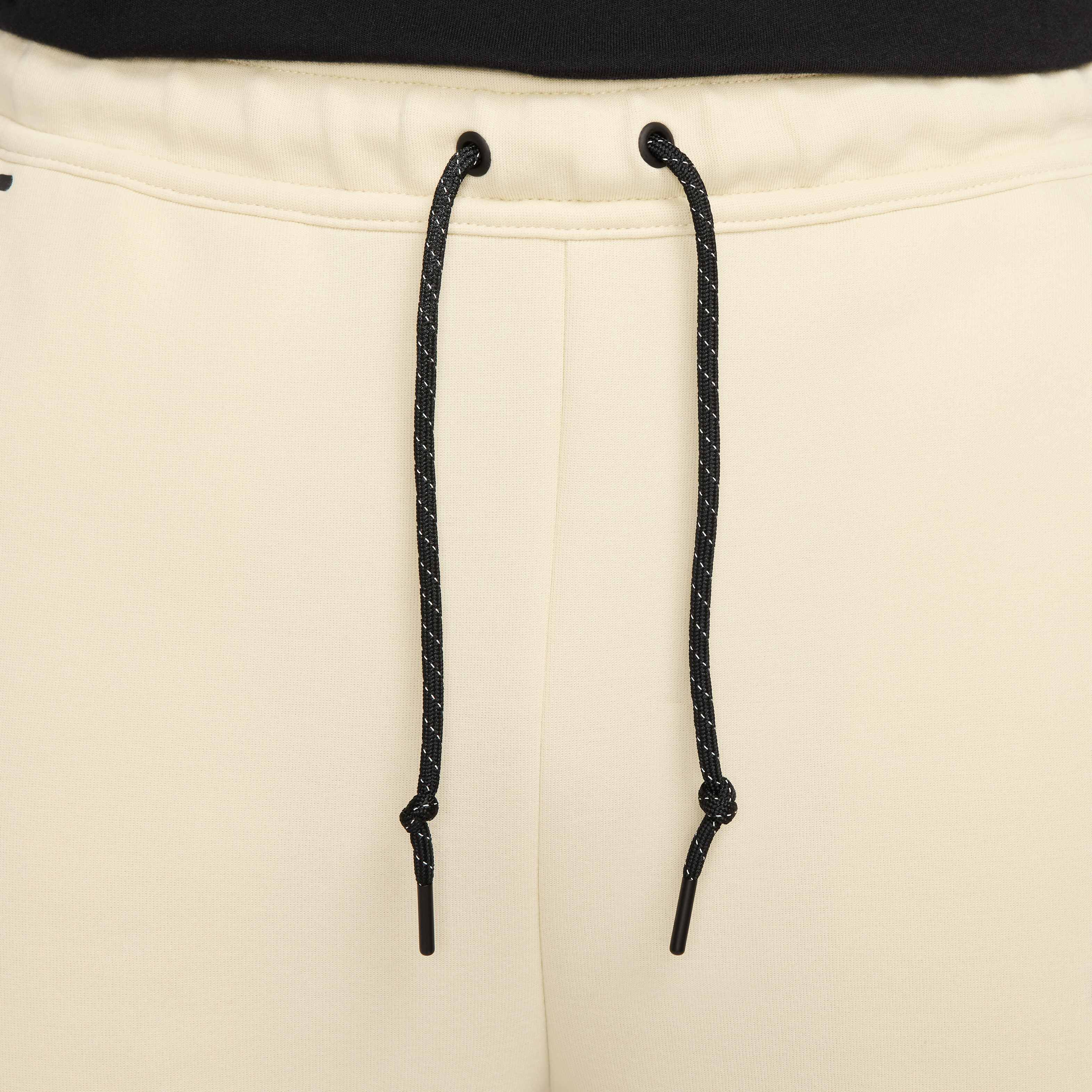 نايكي تك image number 2