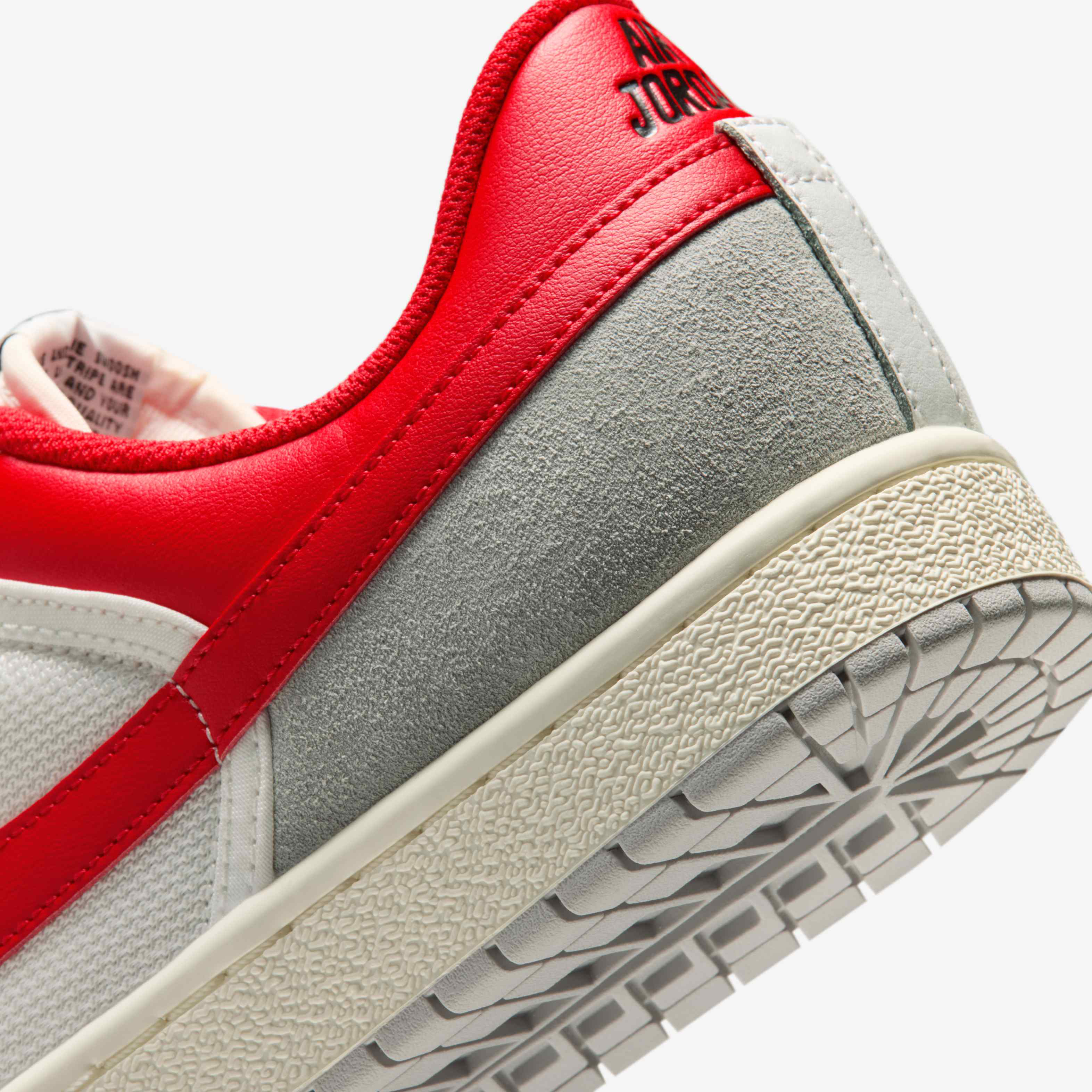 اير جوردن سكايلاين لو image number 7