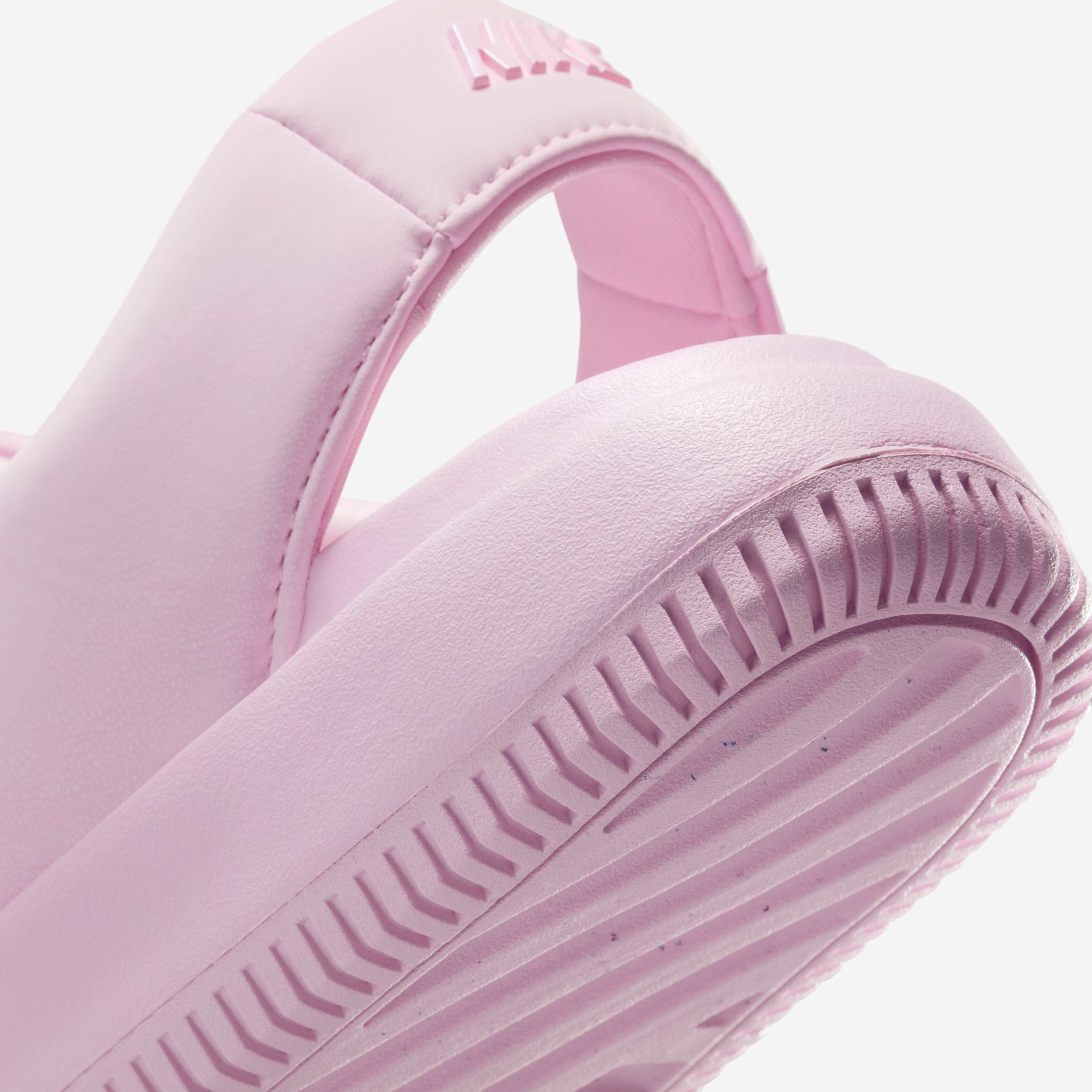 نايكي كالم image number 7