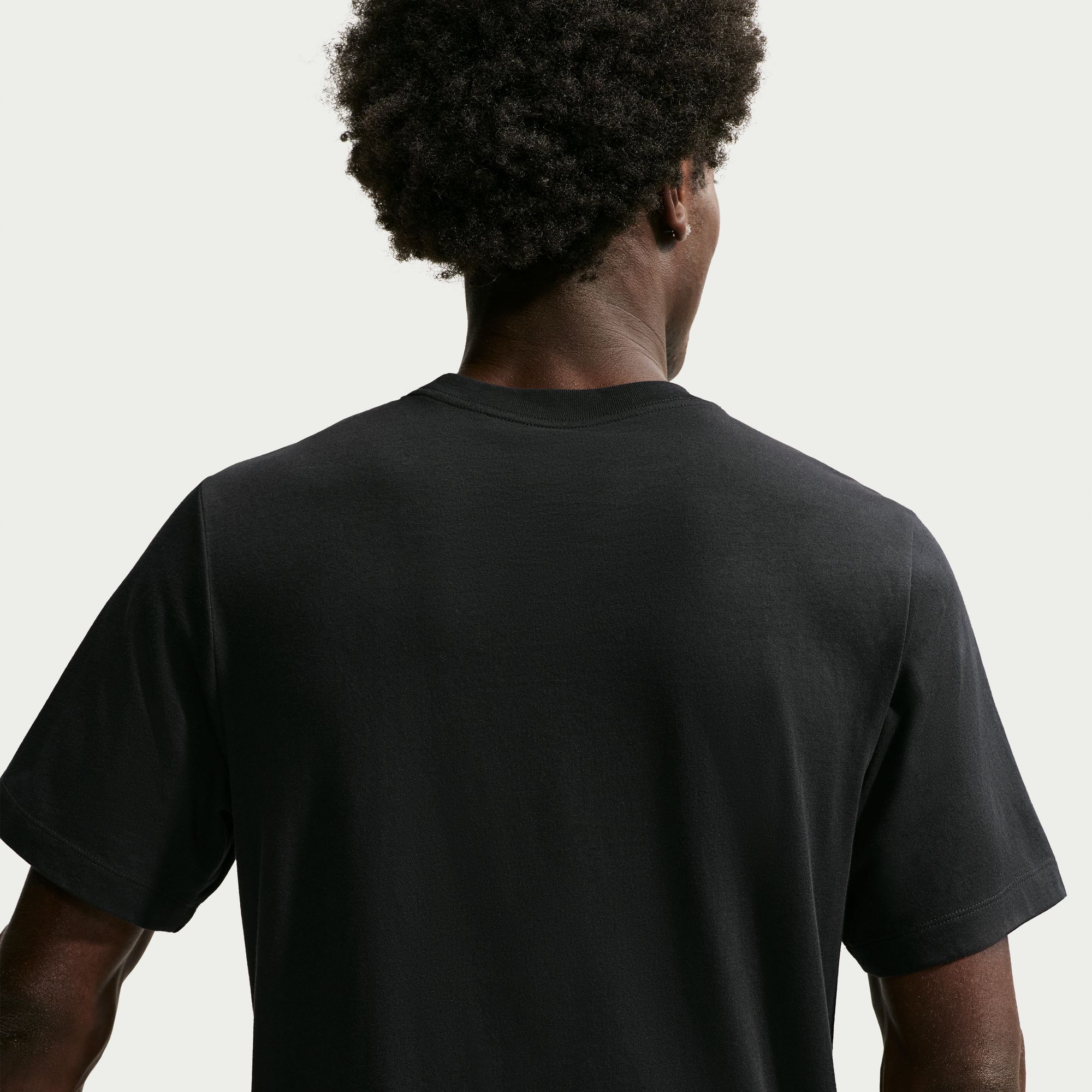 Zoom image
