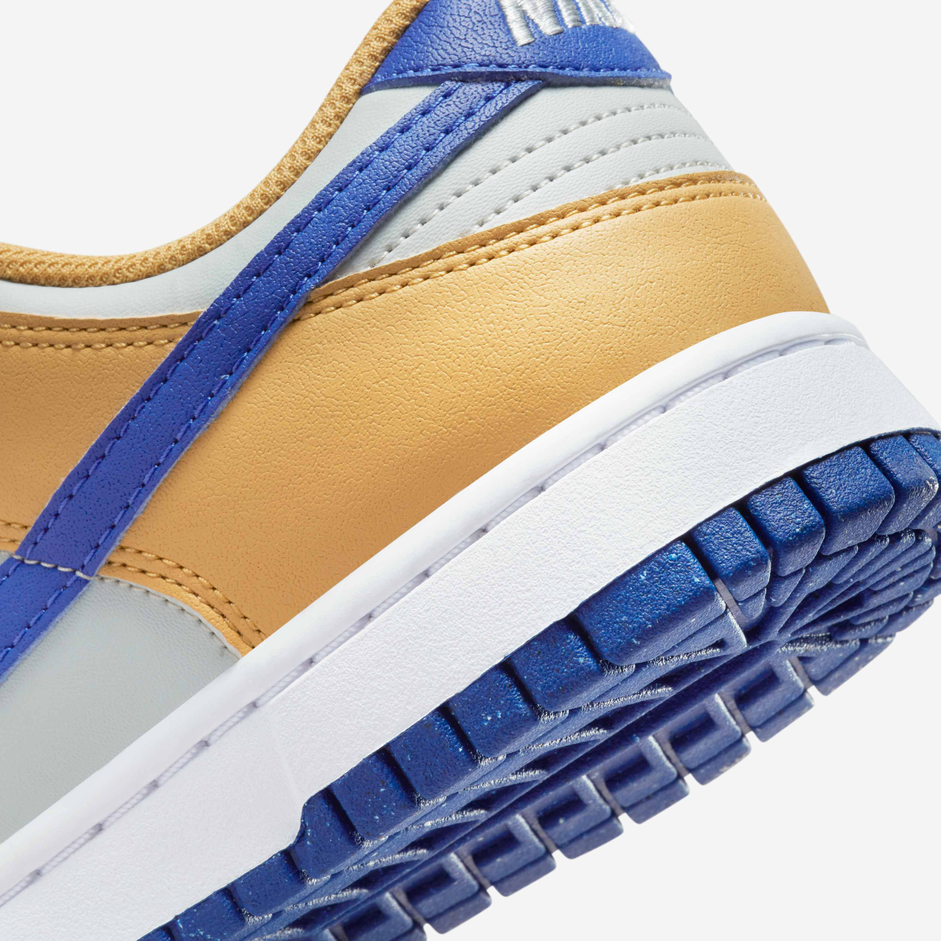 Nike Dunk Low Next Nature image number 7