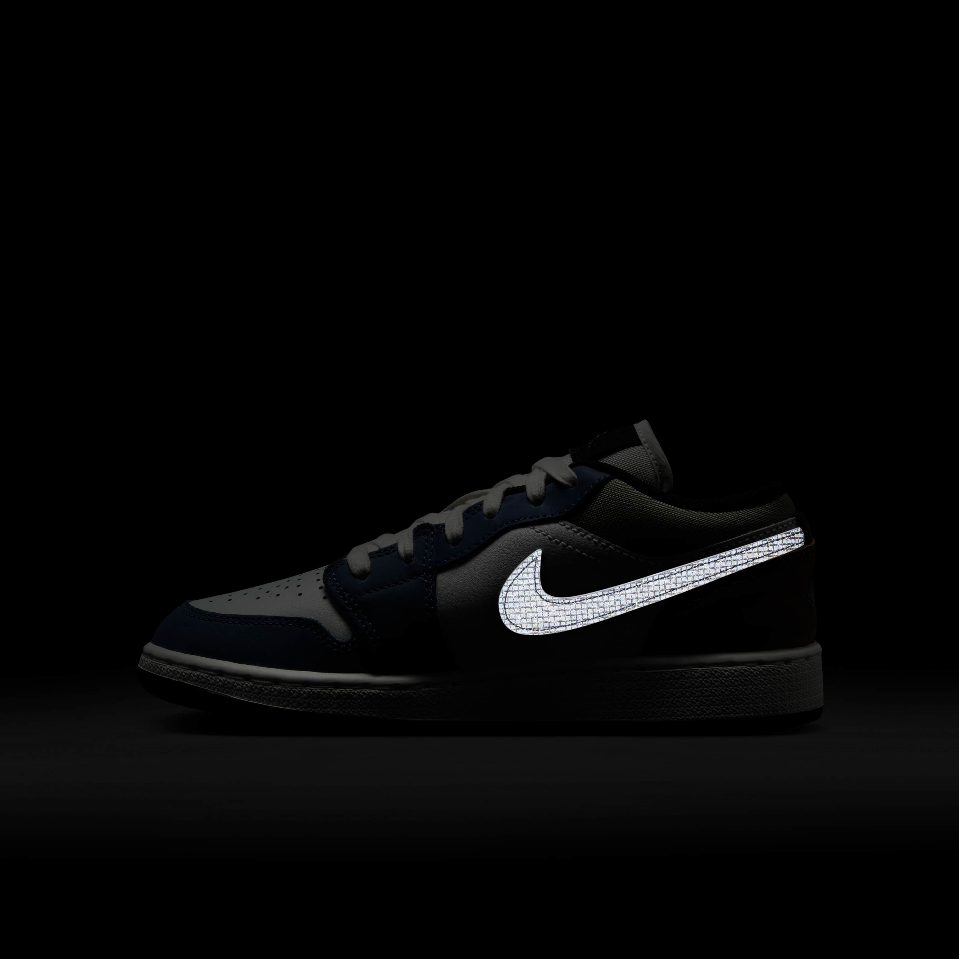 اير جوردن 1 لو image number 10