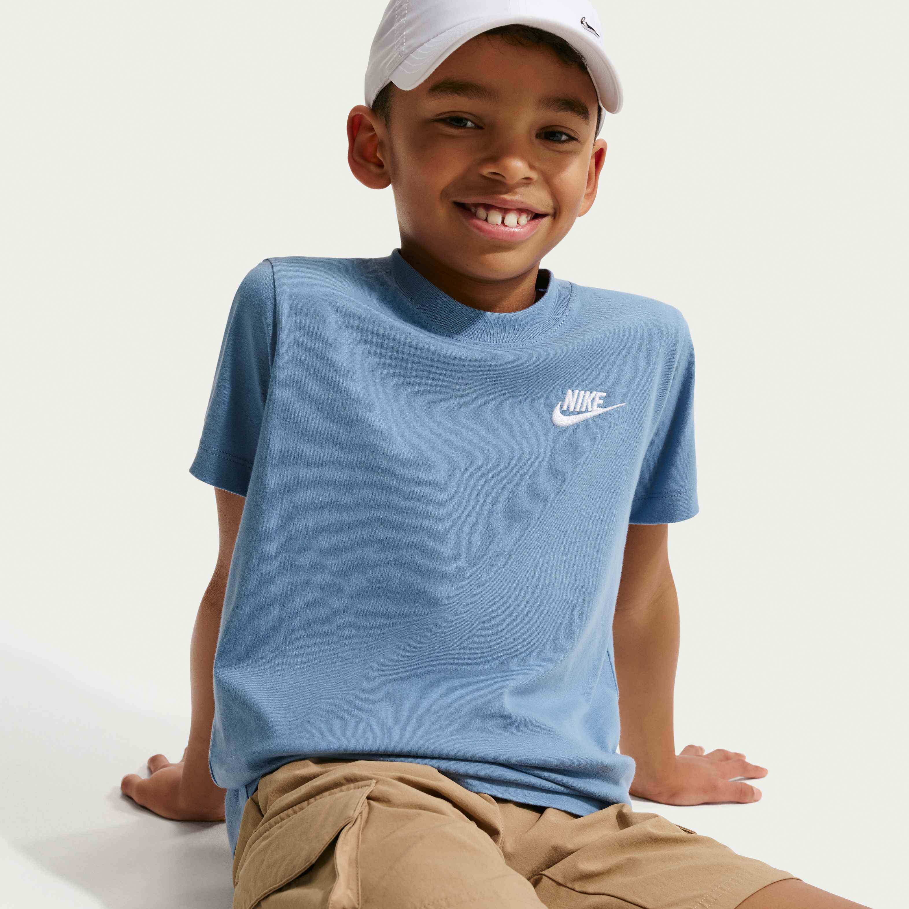 نايكي سبورتسوير image number 2